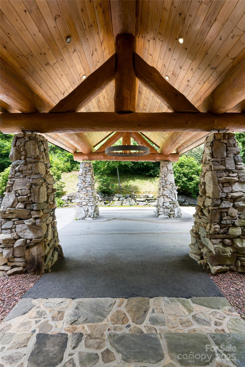 303 Flying Hawk Trail - Photo 10