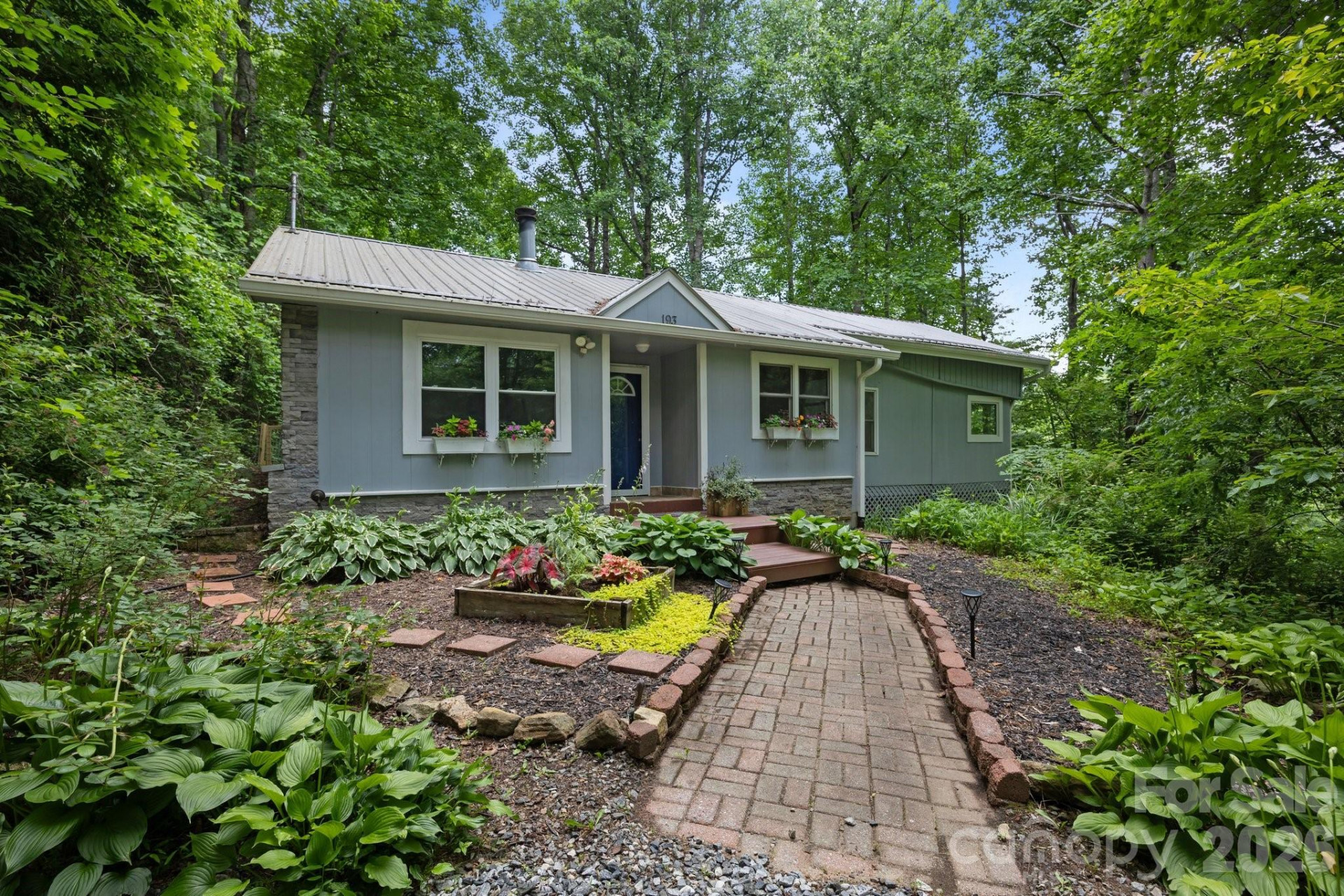 193 Timberside Drive - Photo 2