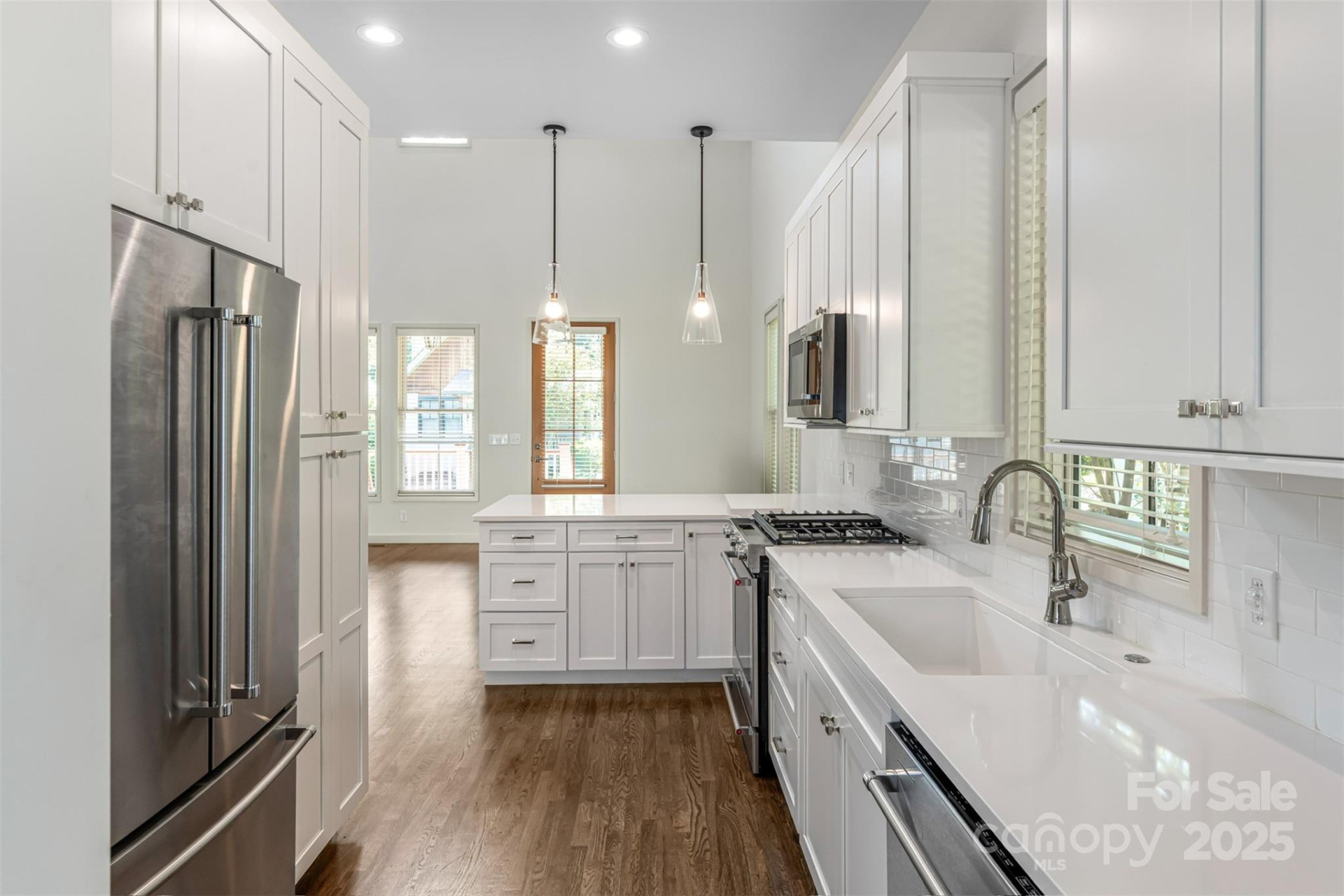 12 Fay Jones Lane - Photo 36