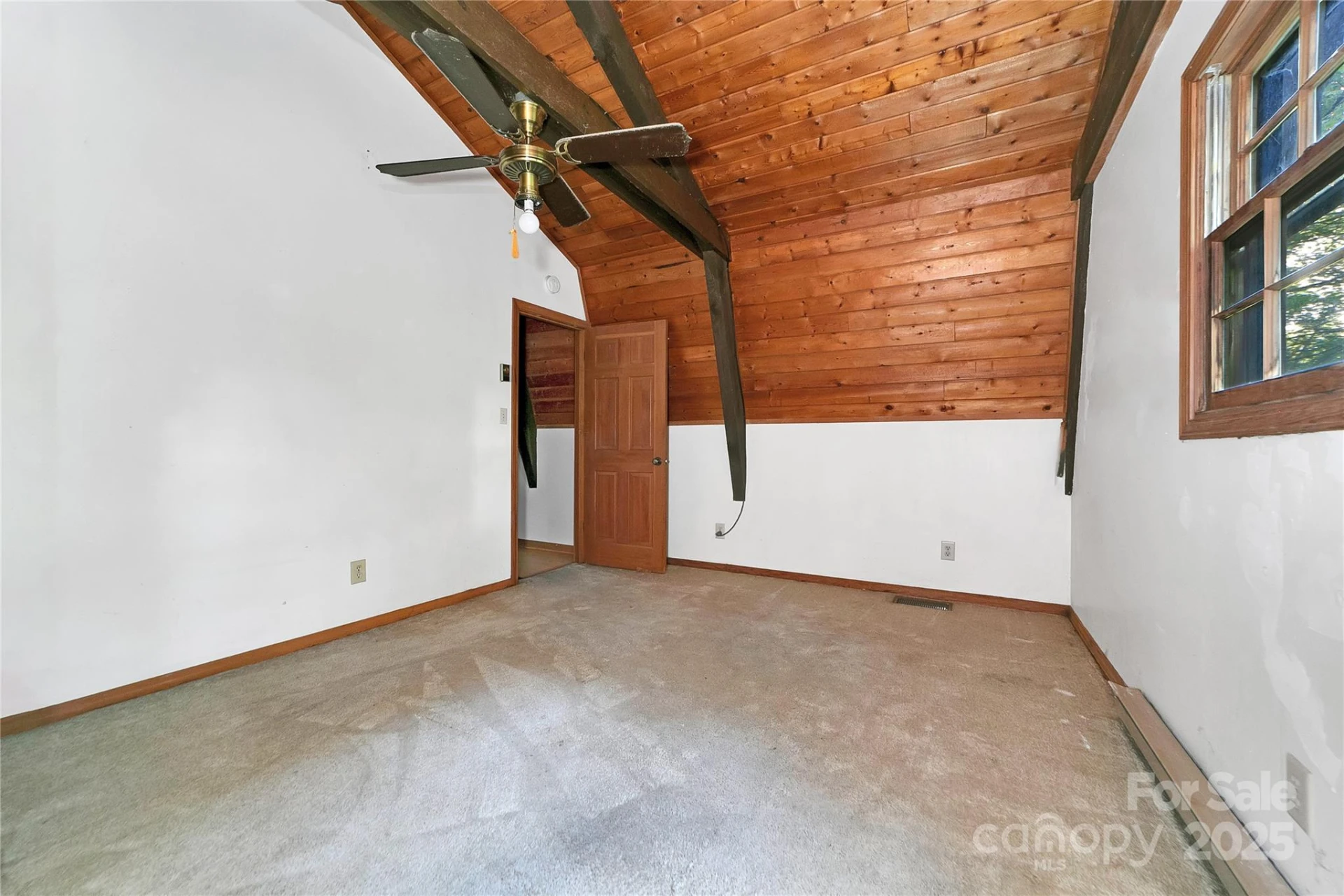 1152 Soquili Drive - Photo 29