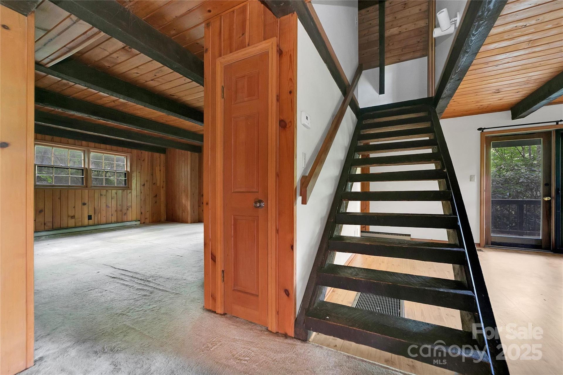 1152 Soquili Drive - Photo 6