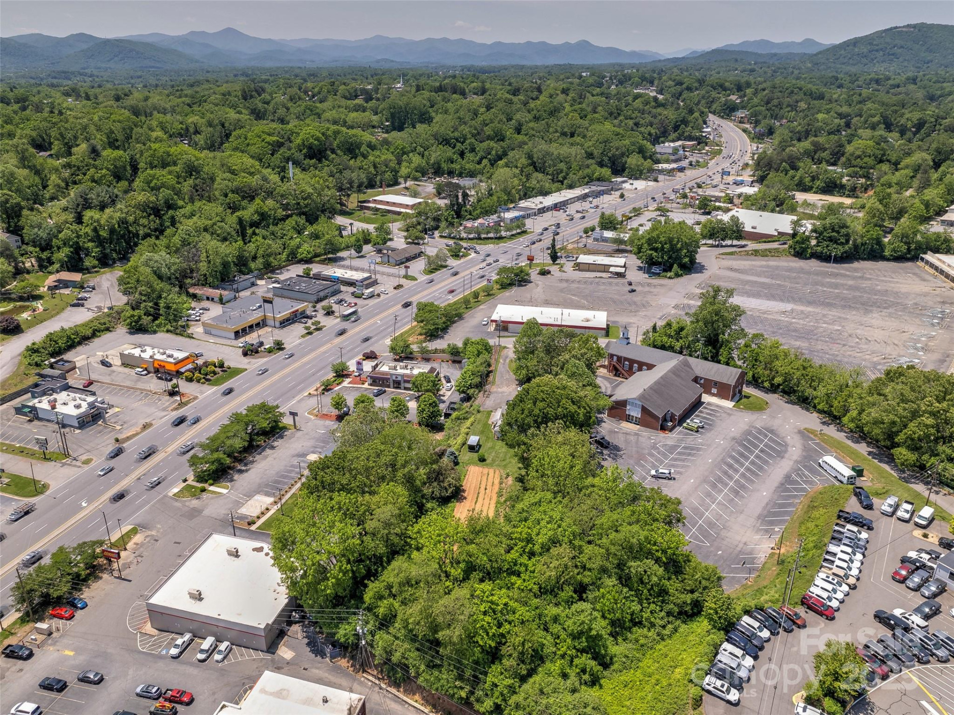 981 Patton Avenue - Photo 4