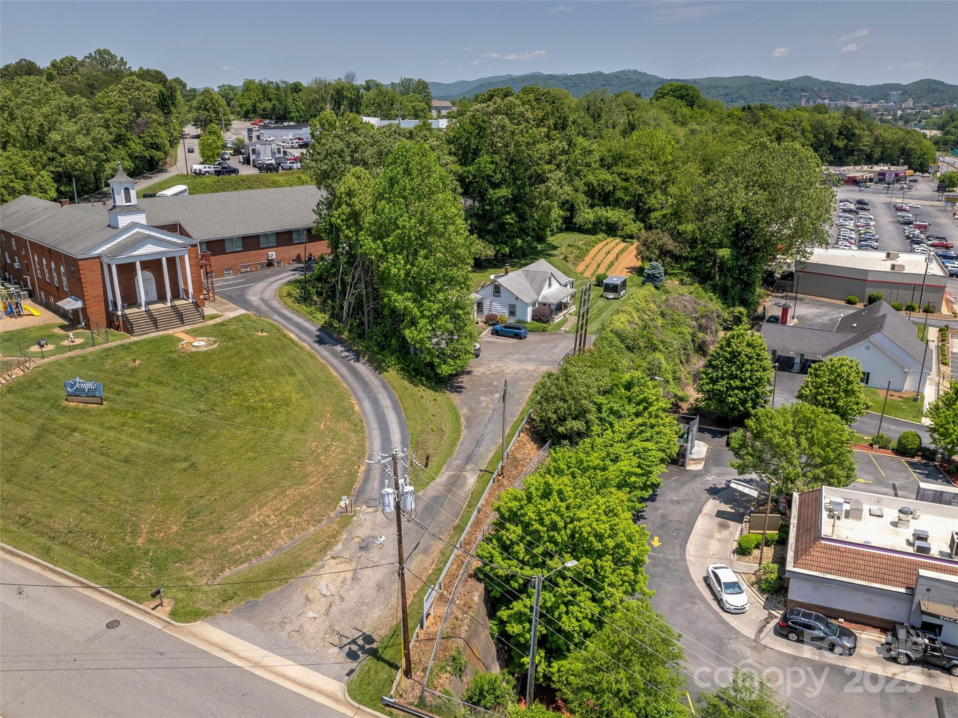 981 Patton Avenue - Photo 5