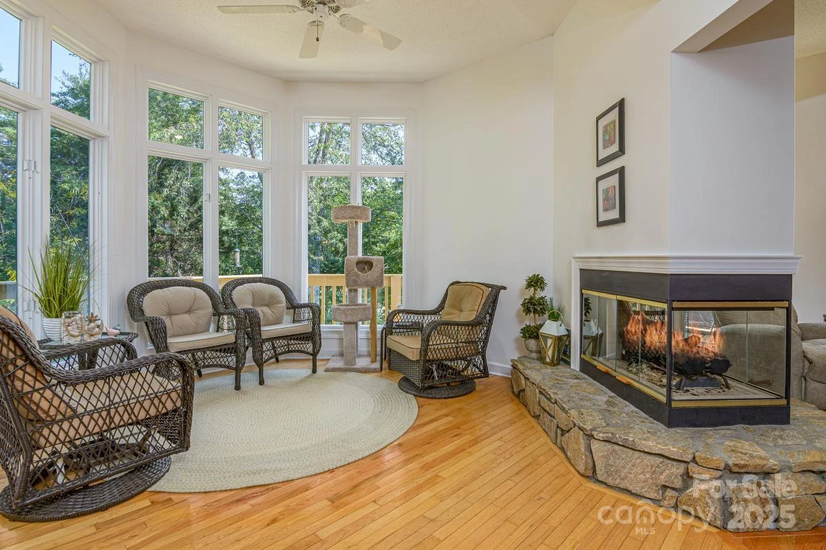 100 Bayberry Way - Photo 11