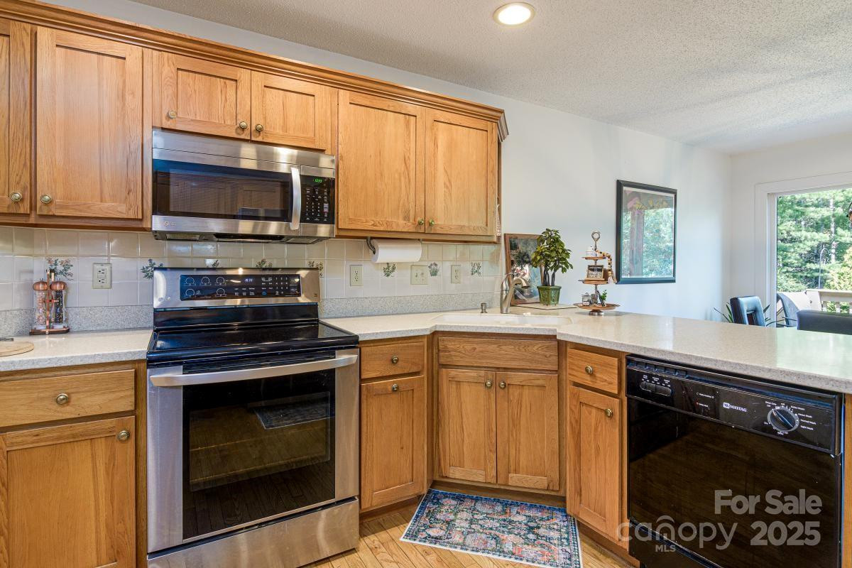 100 Bayberry Way - Photo 18