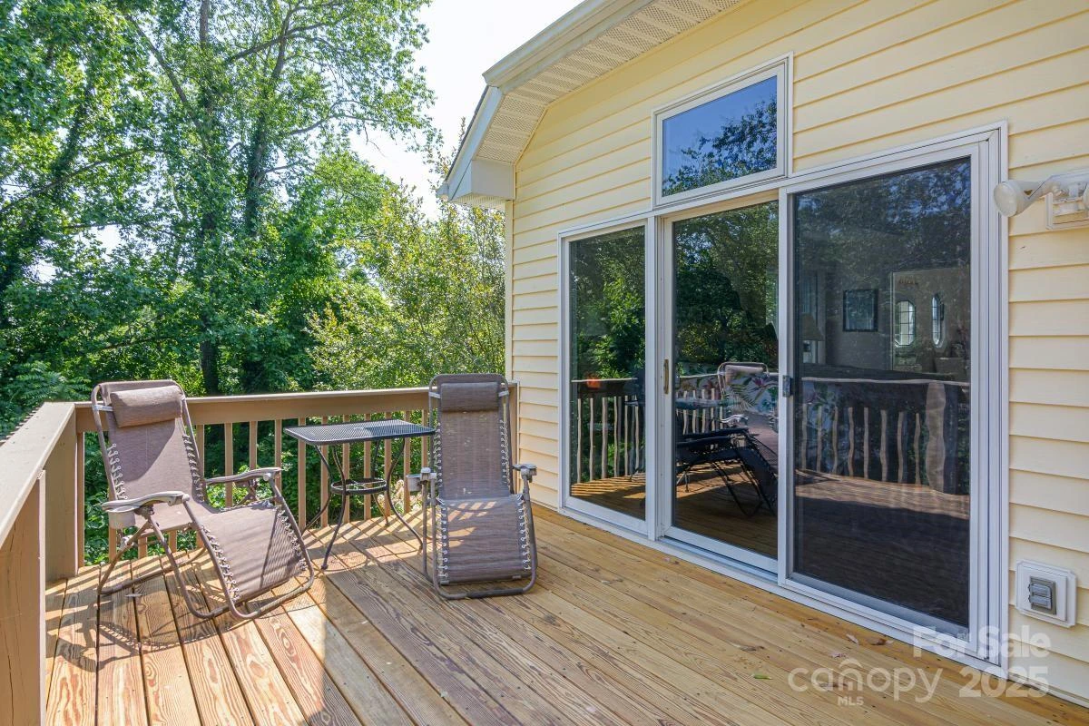 100 Bayberry Way - Photo 34