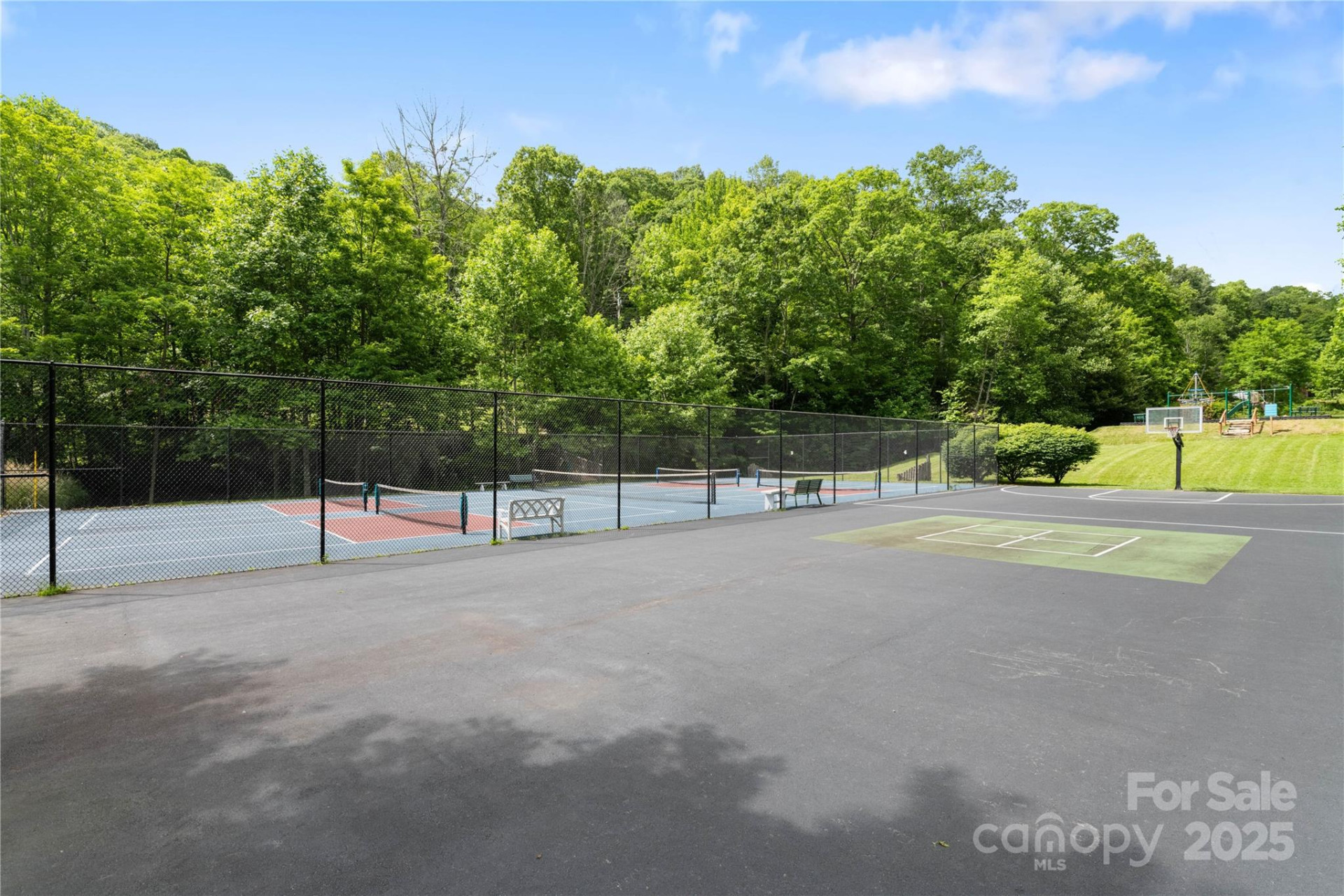 205 Chestnut Village - Photo 44