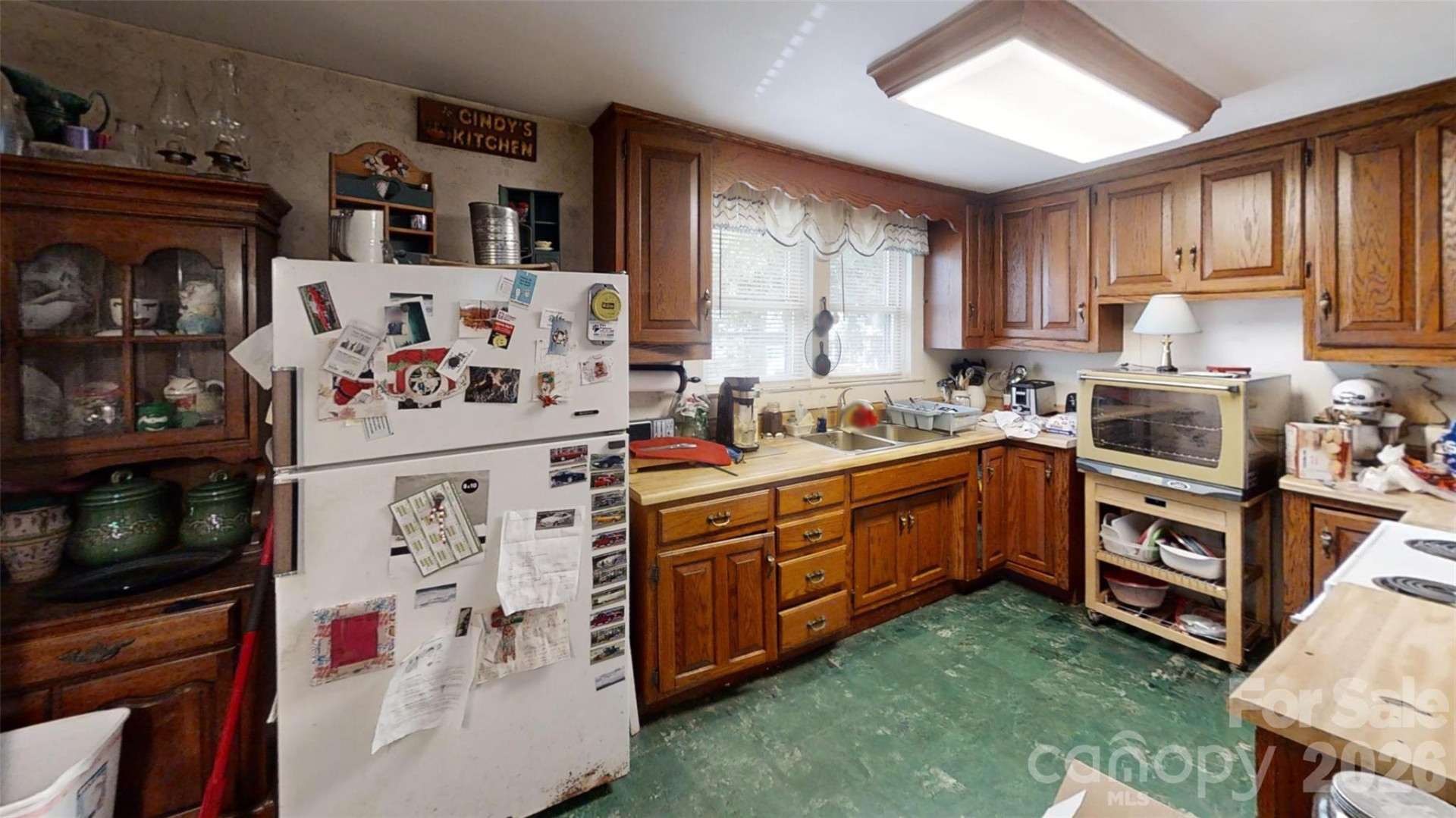 21 Maple Avenue - Photo 12