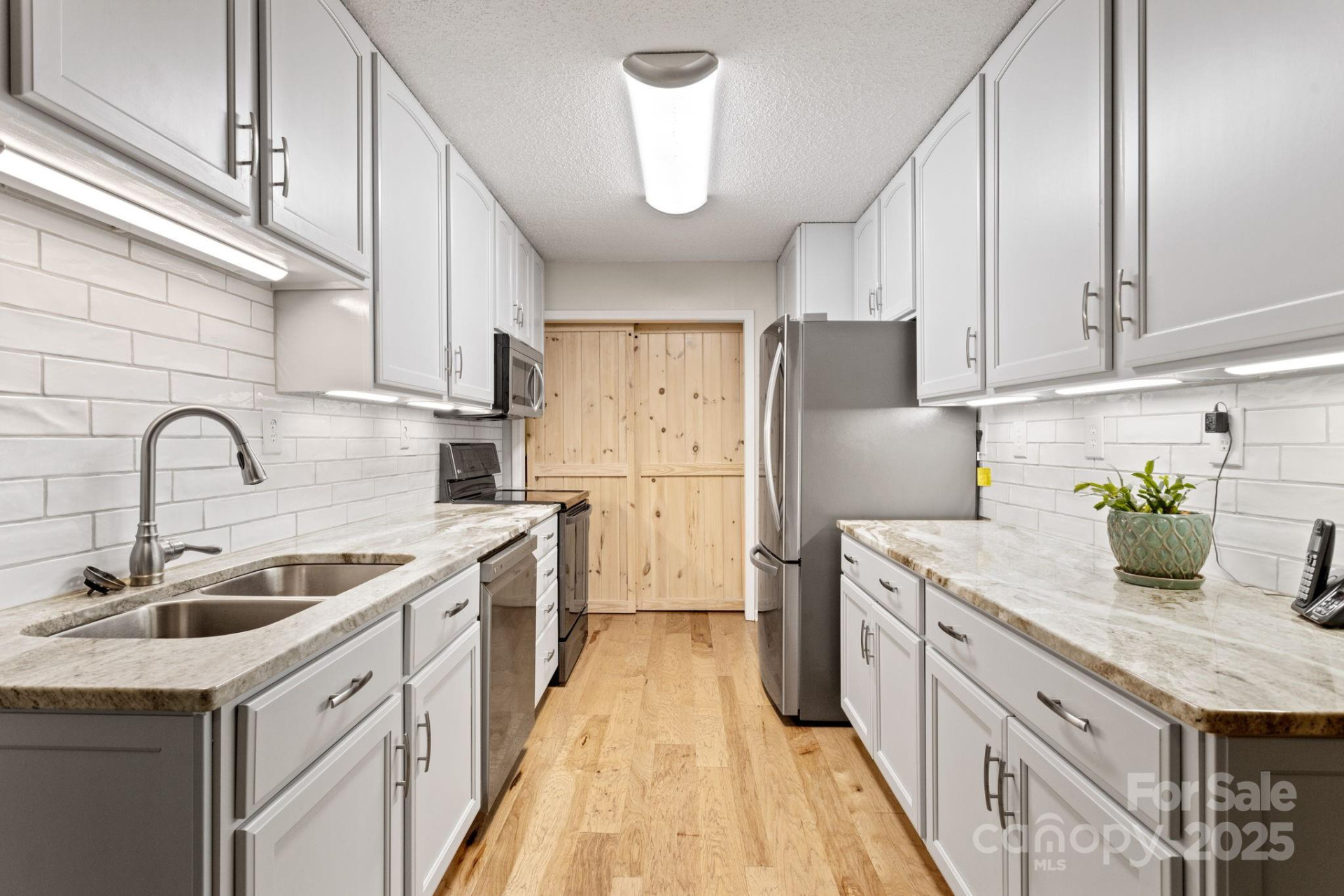 56 Cardinal Circle - Photo 12