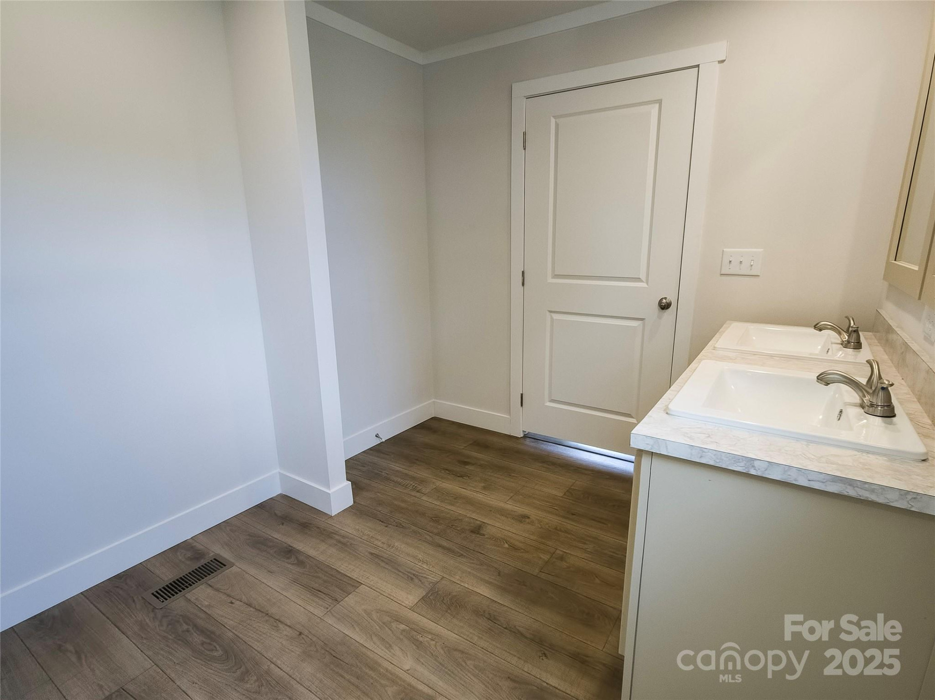 126 Fountain Way - Photo 22