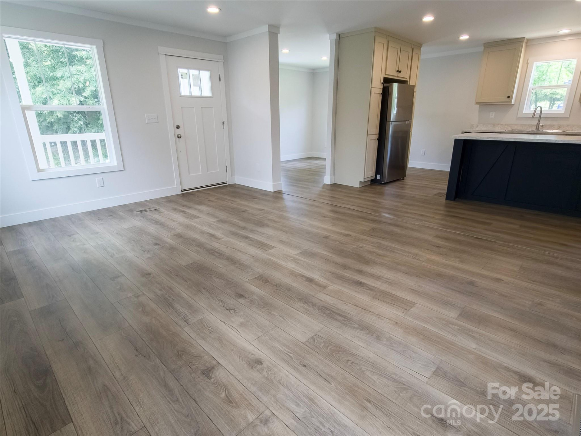 126 Fountain Way - Photo 10