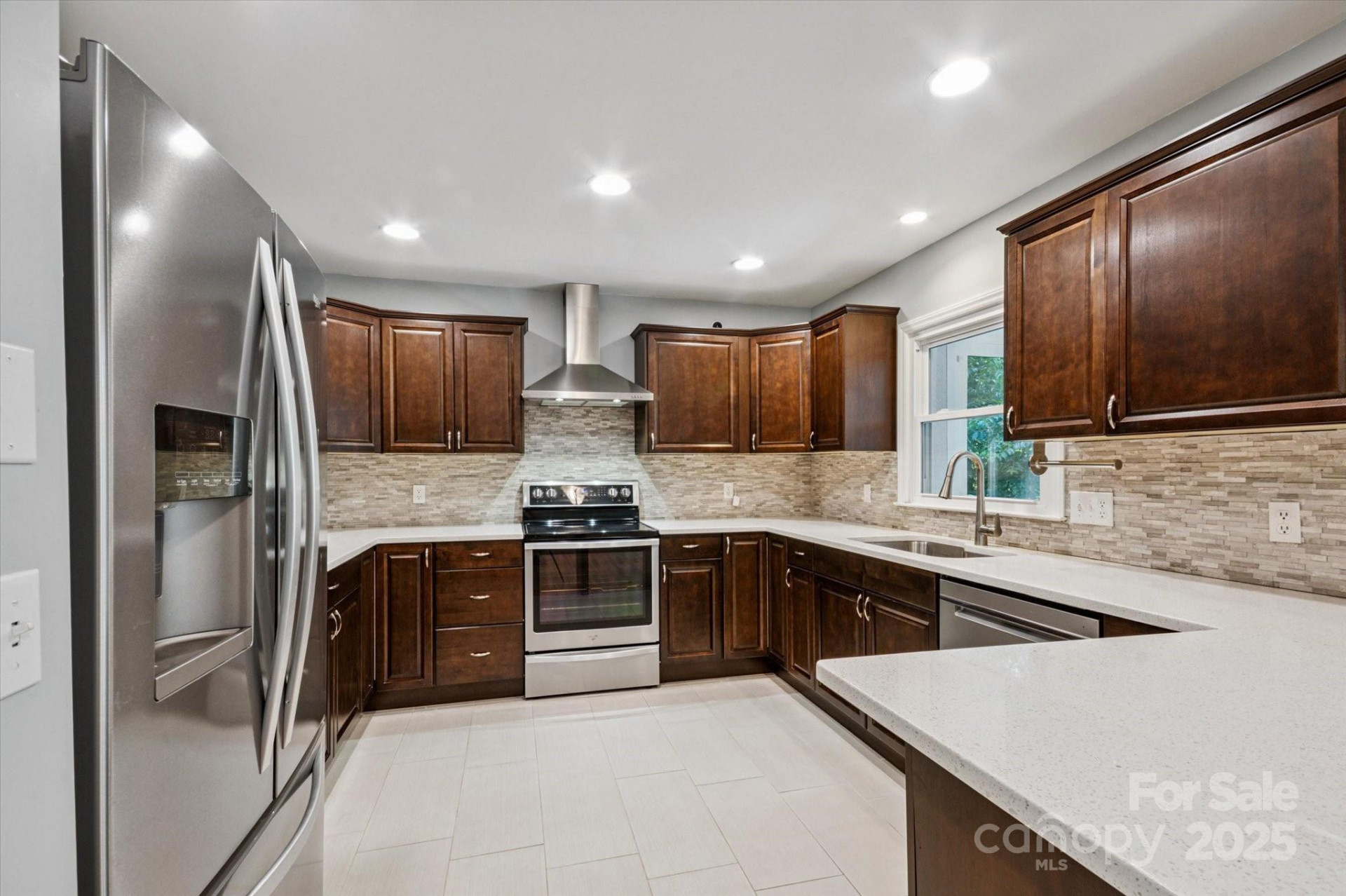 104 Britton Avenue - Photo 11