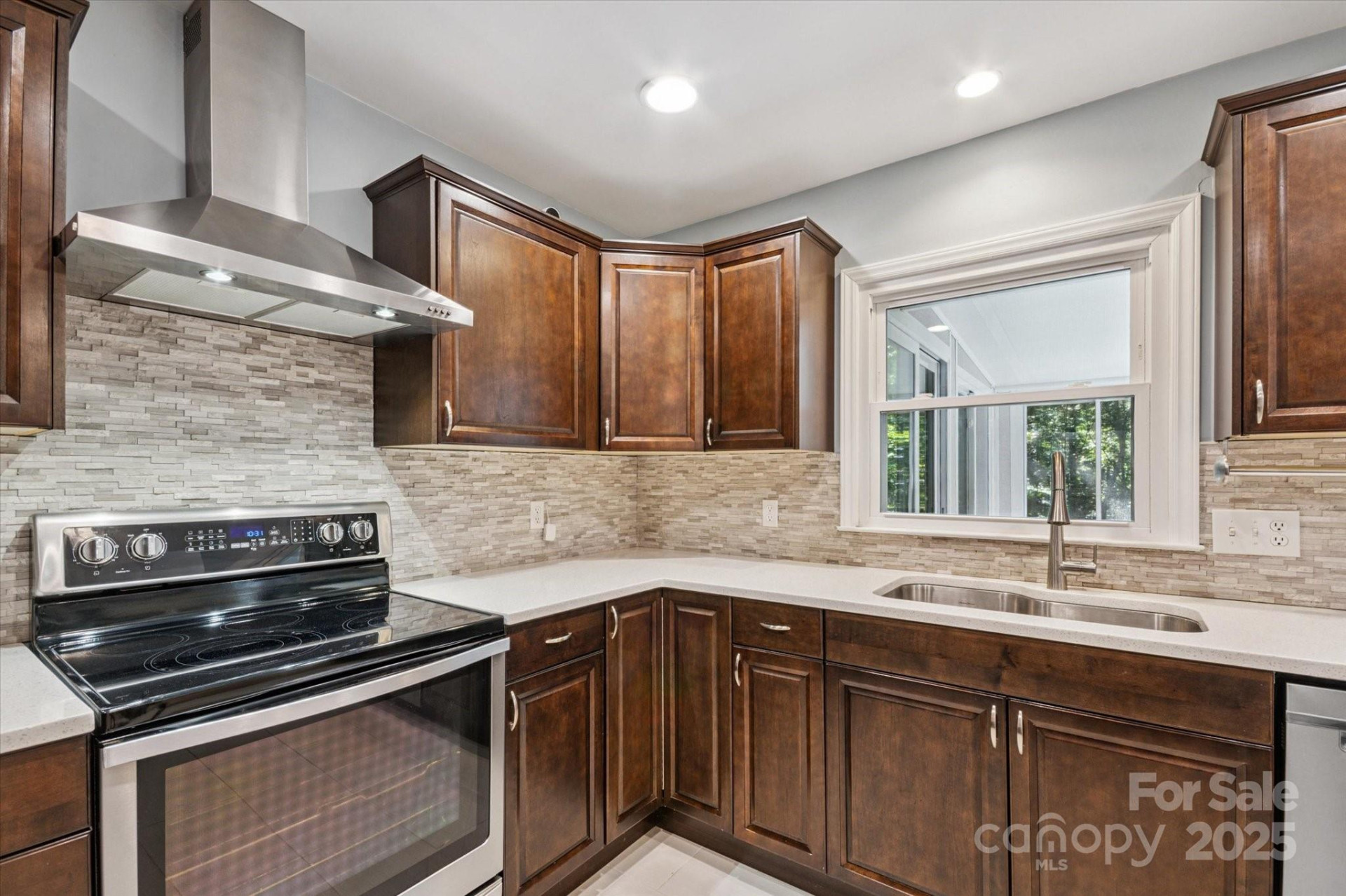 104 Britton Avenue - Photo 12