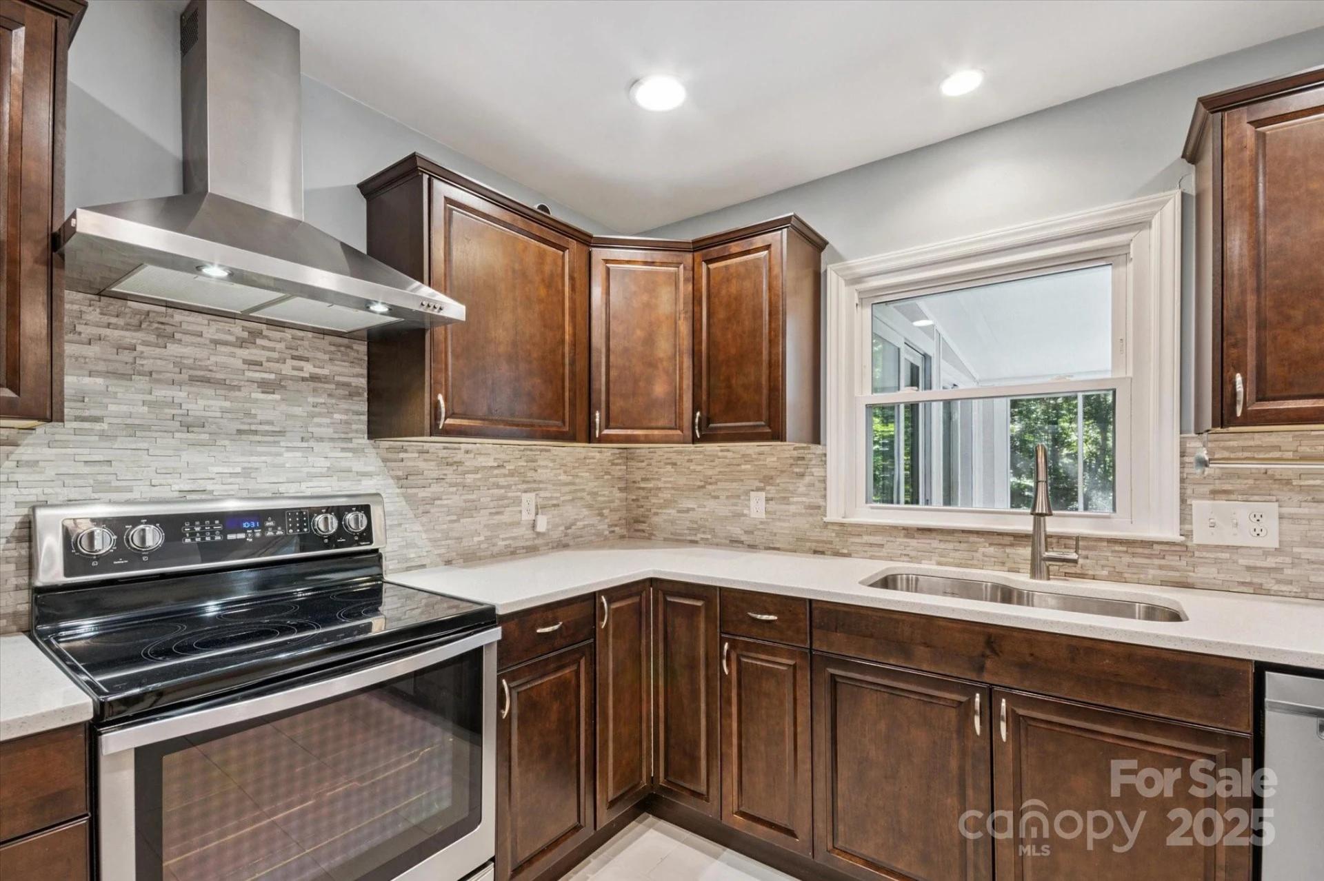 104 Britton Avenue - Photo 12