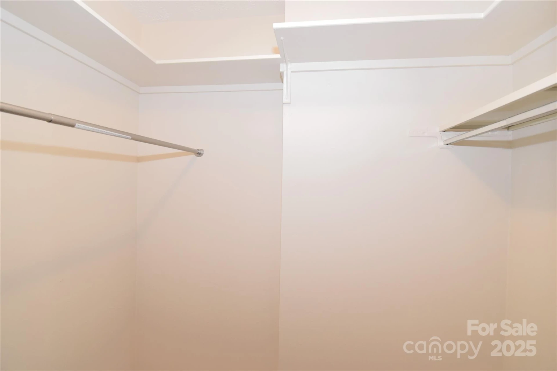 35 Capri Lane #11-C - Photo 13