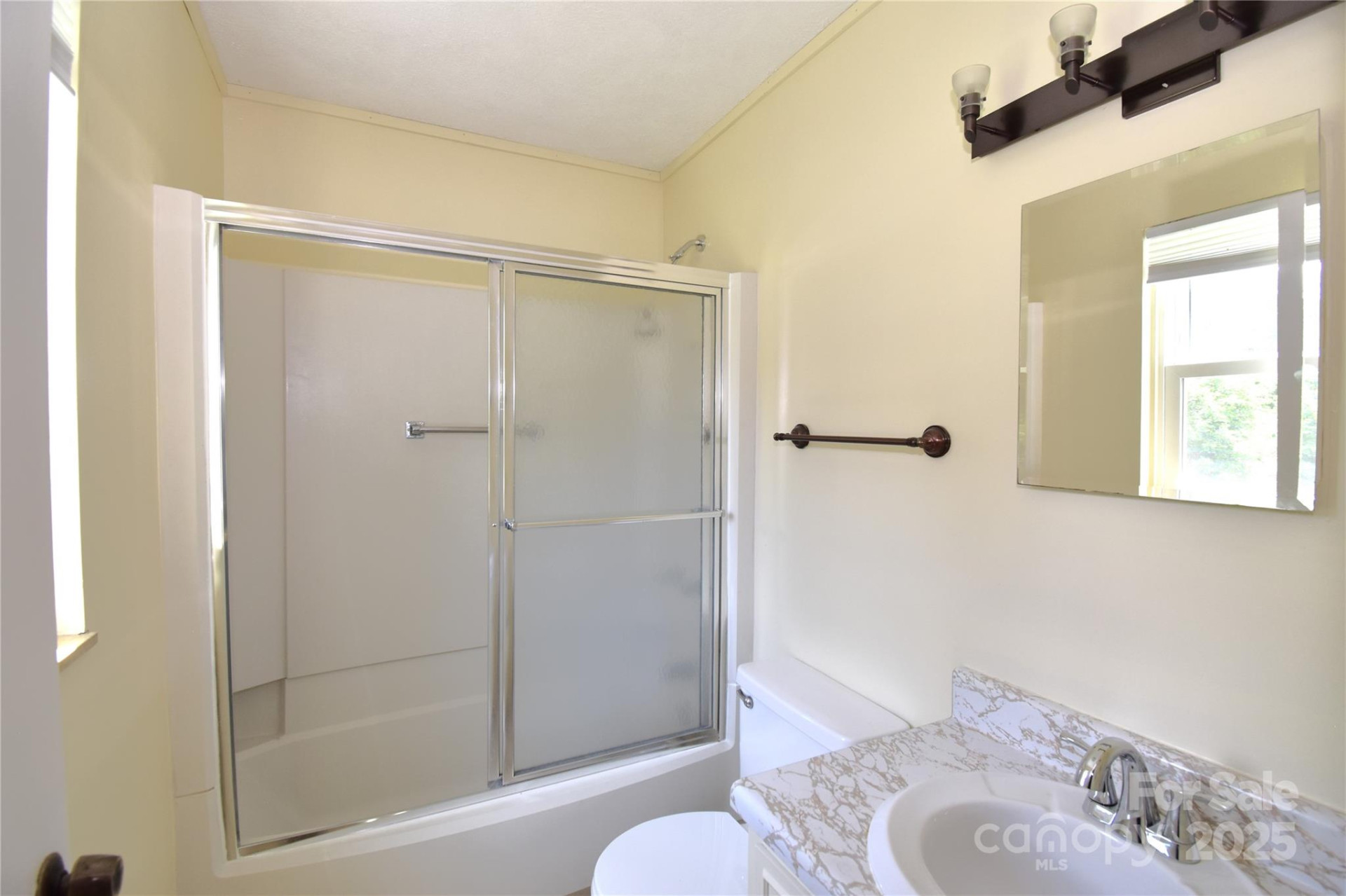 35 Capri Lane #11-C - Photo 14