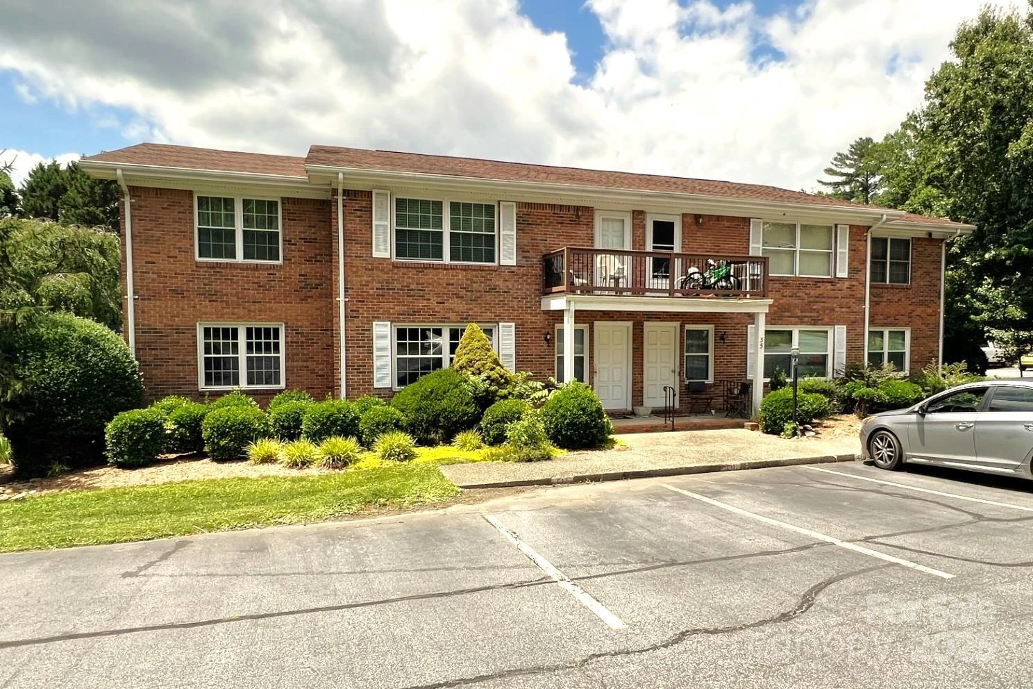 35 Capri Lane #11-C - Photo 18