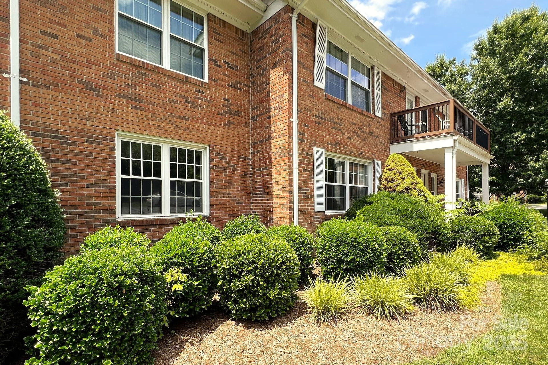 35 Capri Lane #11-C - Photo 20