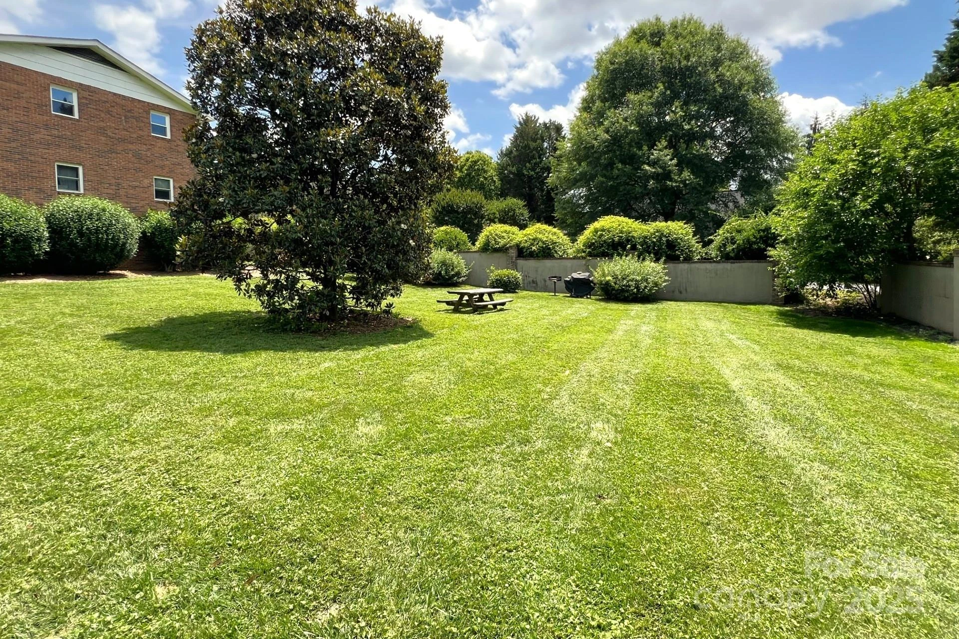35 Capri Lane #11-C - Photo 23