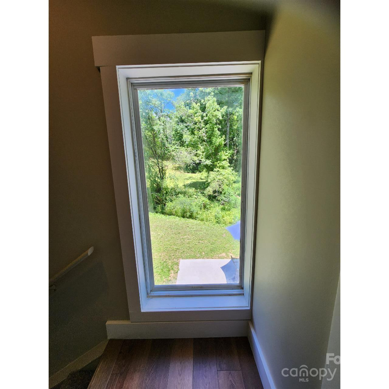 283 Robin Drive - Photo 17