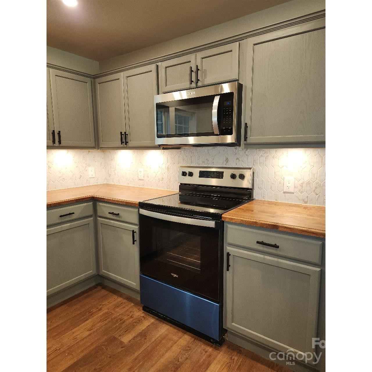 283 Robin Drive - Photo 7