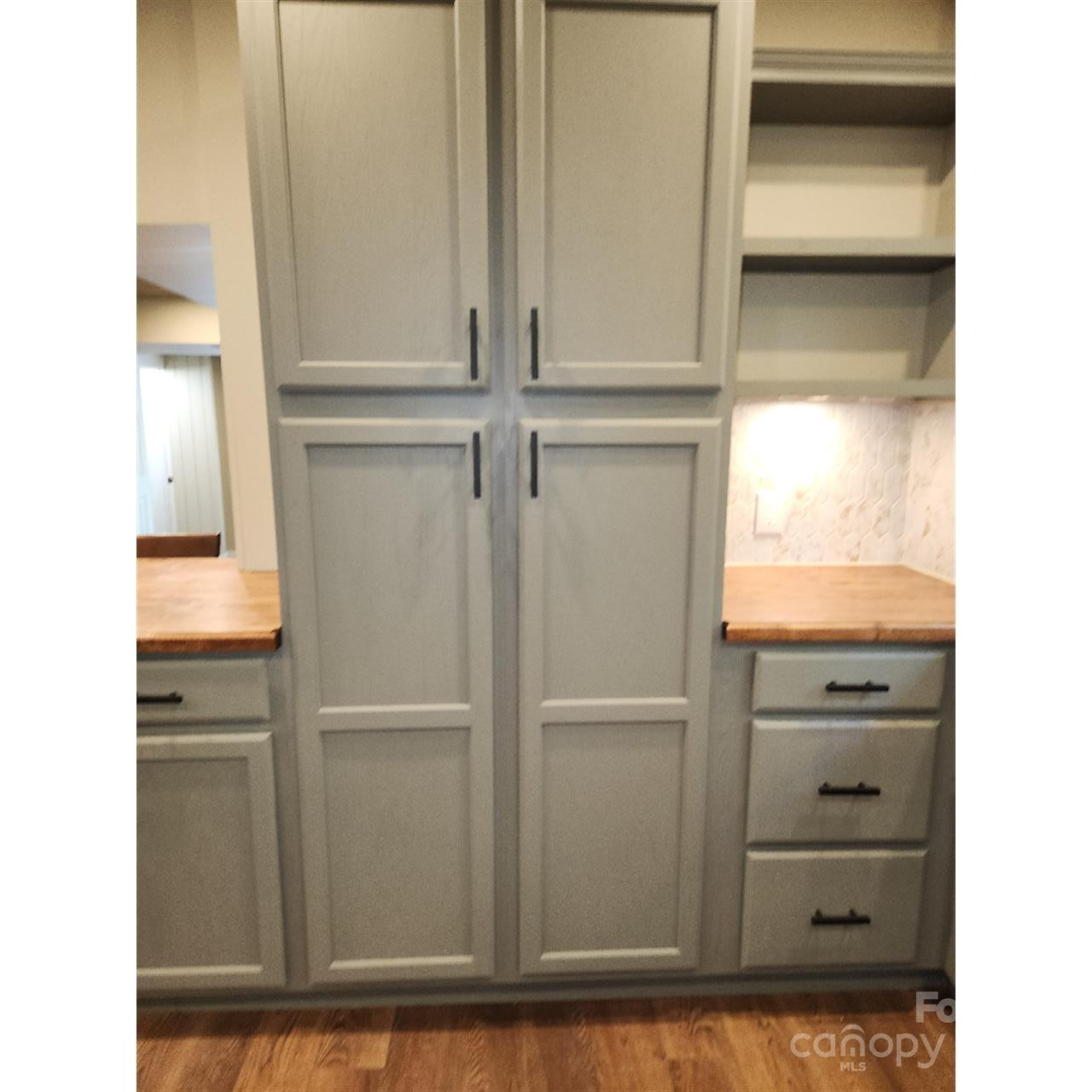 283 Robin Drive - Photo 8