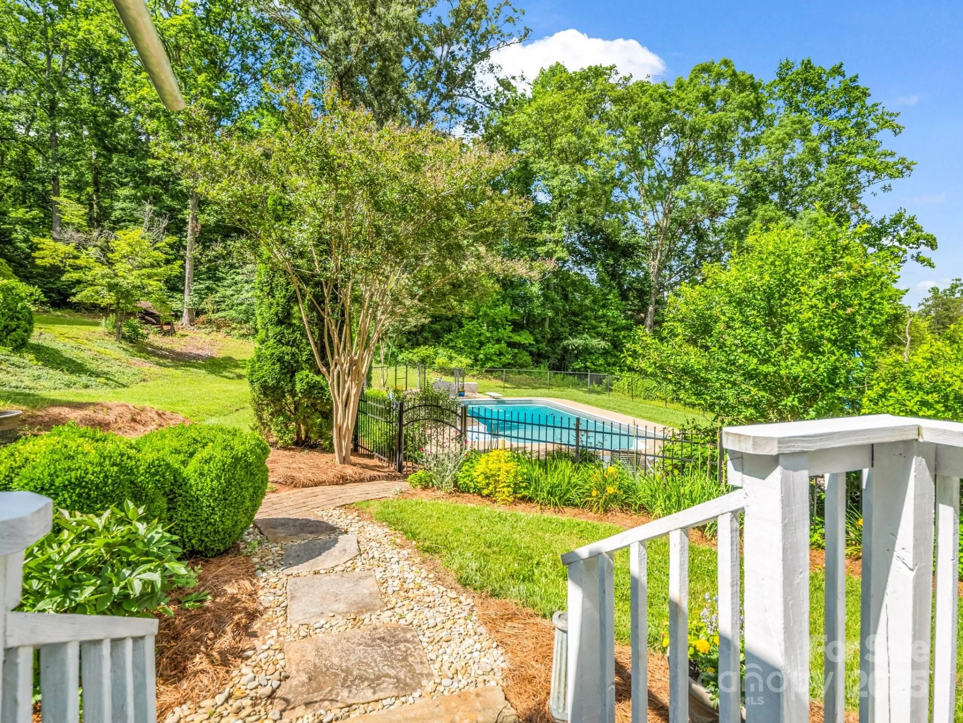 1111 Bills Creek Road - Photo 32