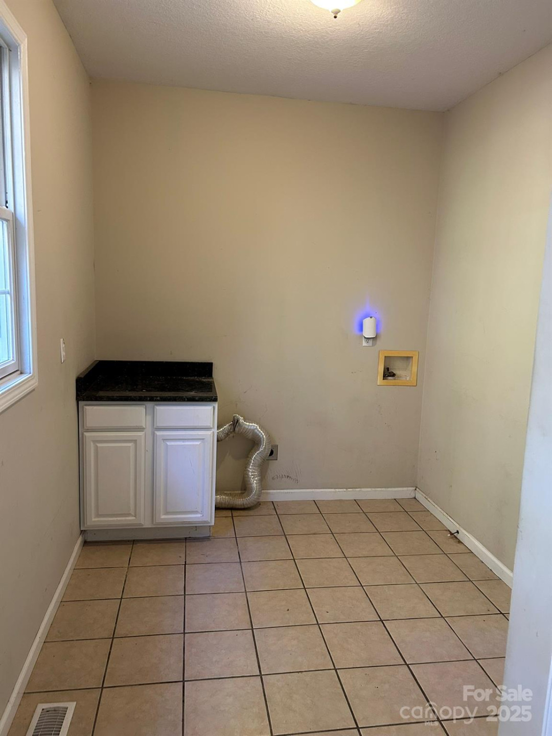 207 Wagon Lane - Photo 10
