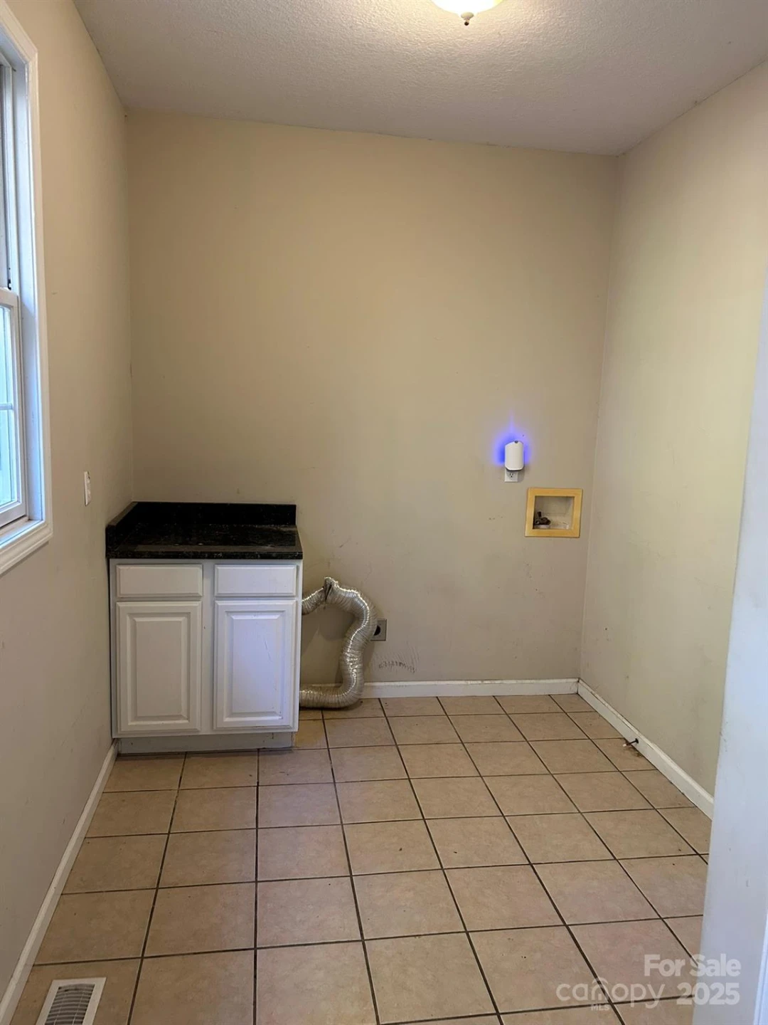 207 Wagon Lane - Photo 10