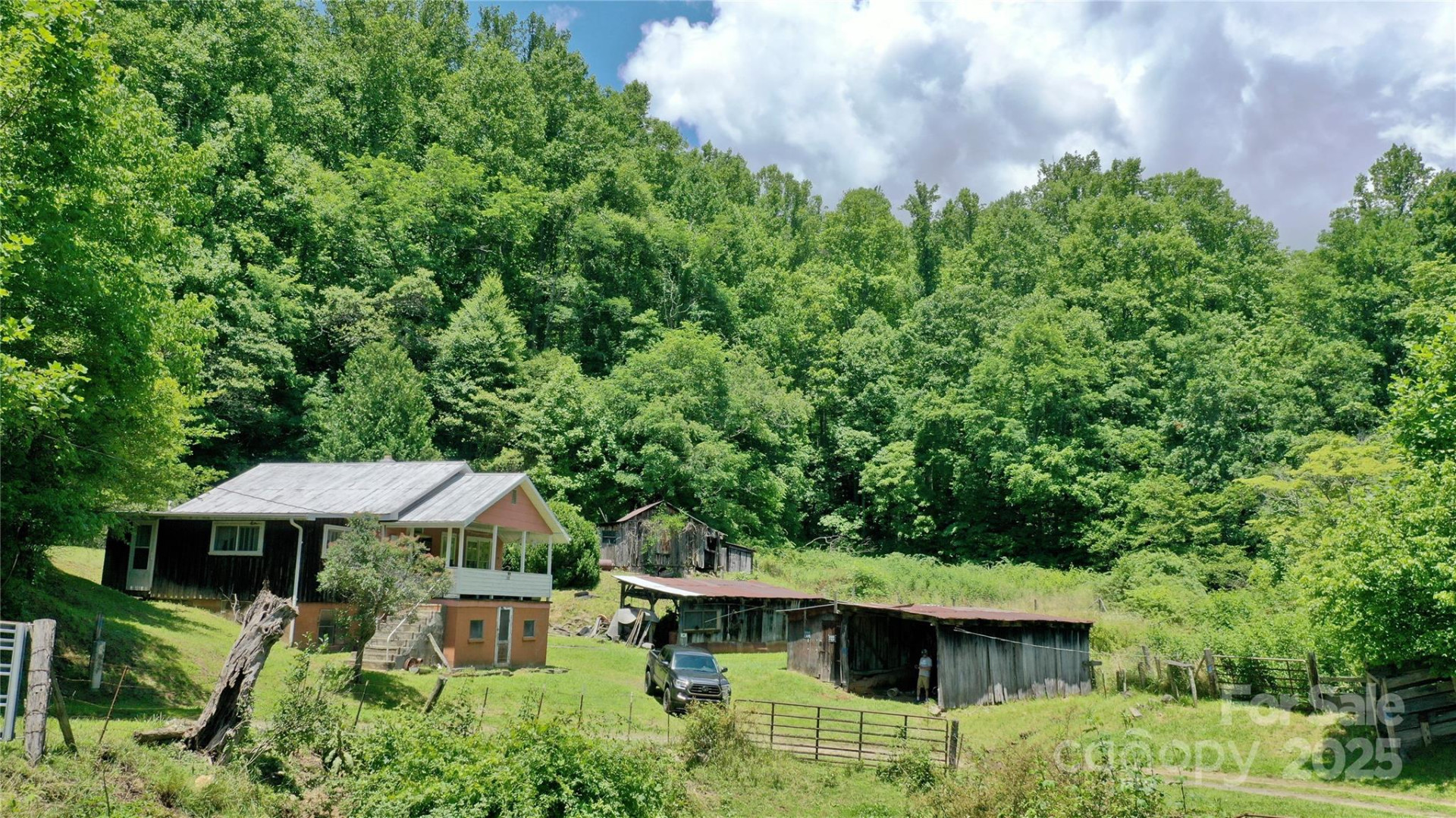 2087 Henry Road - Photo 16