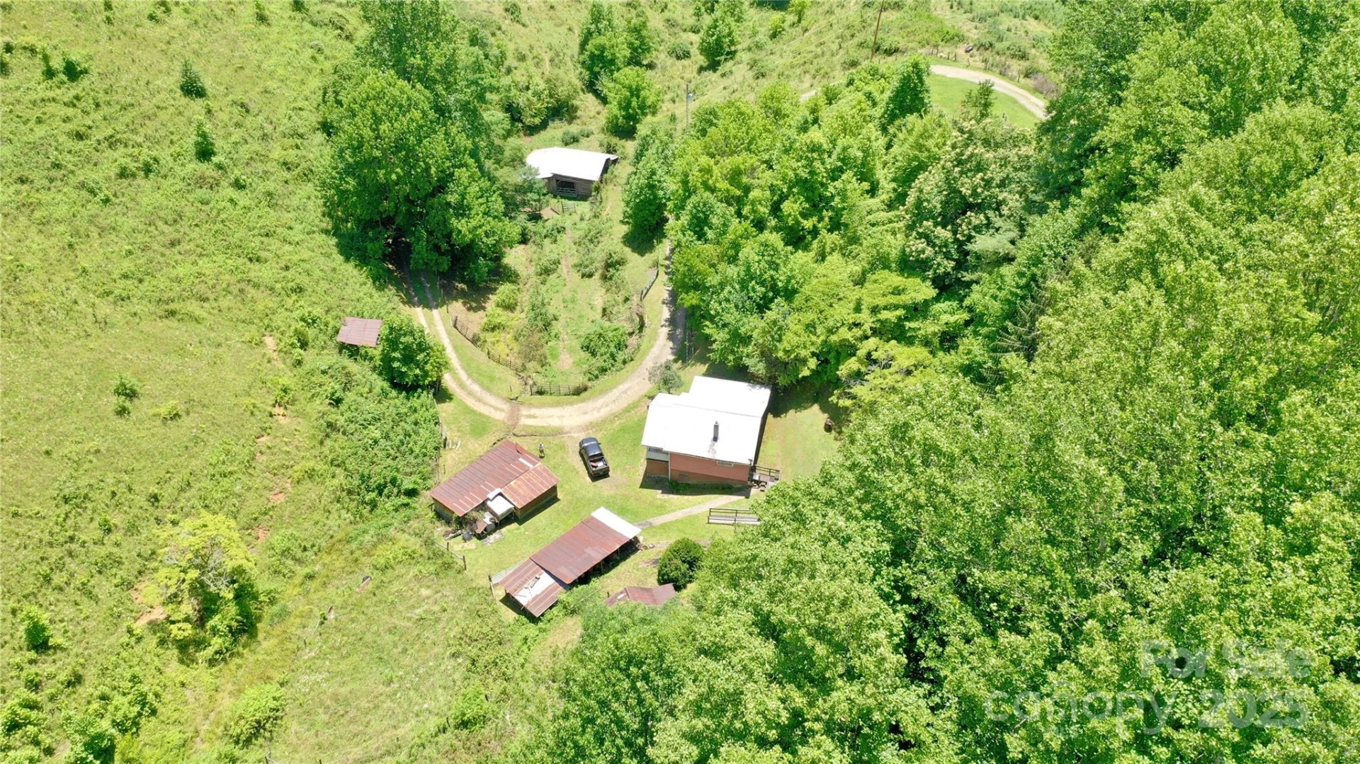 2087 Henry Road - Photo 7