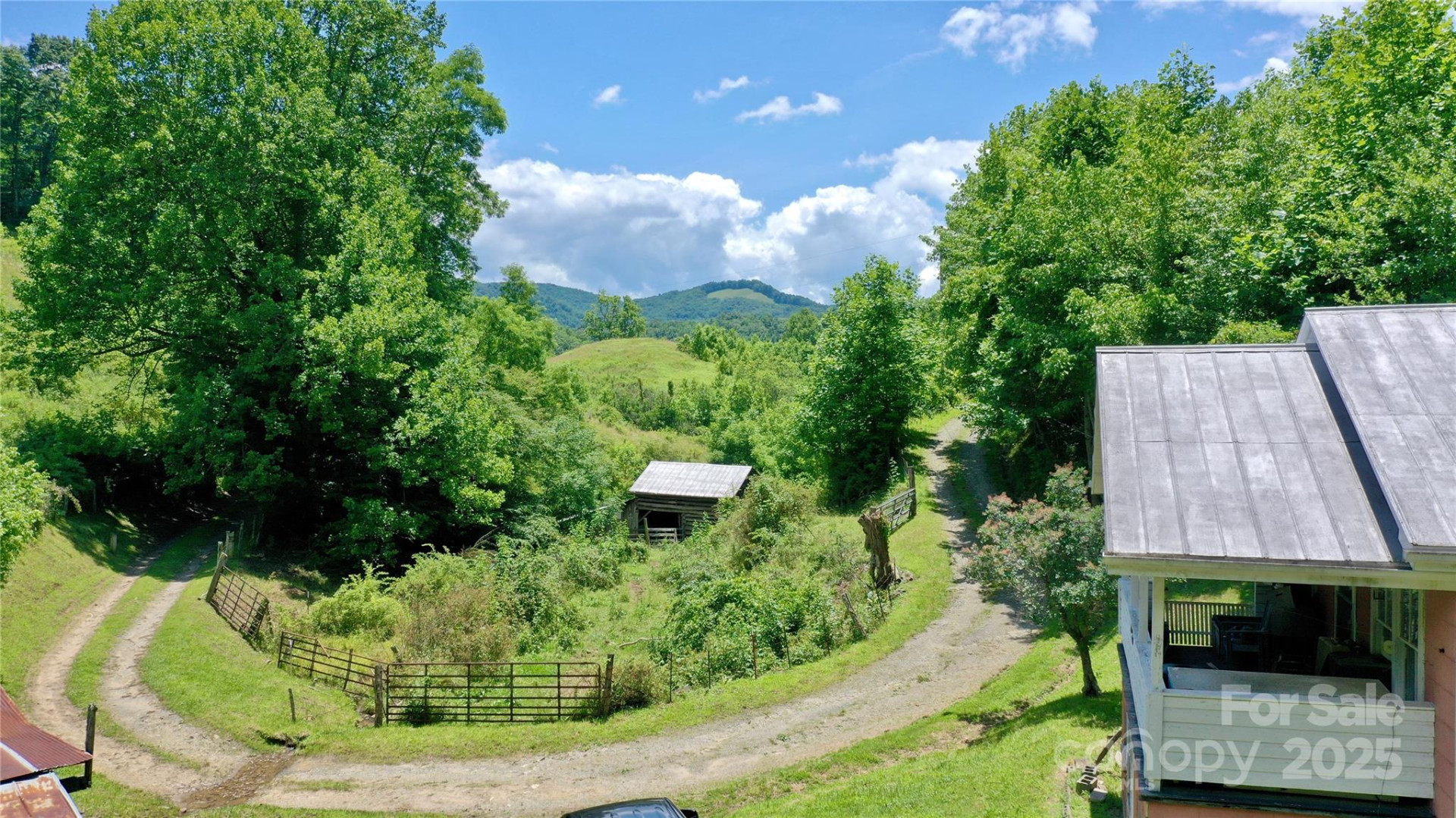 2087 Henry Road - Photo 8