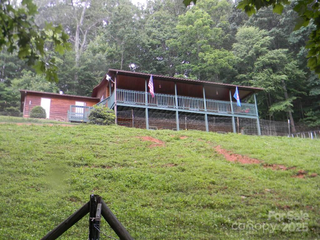 1425 Sorrells Cove Road