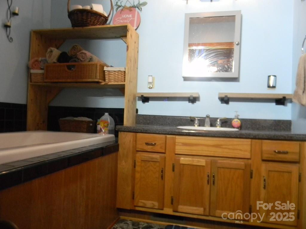 1425 Sorrells Cove Road - Photo 8
