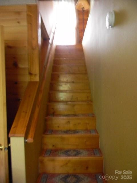 1425 Sorrells Cove Road - Photo 9