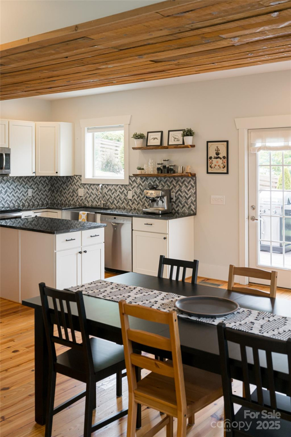 102 Skyland Circle - Photo 19