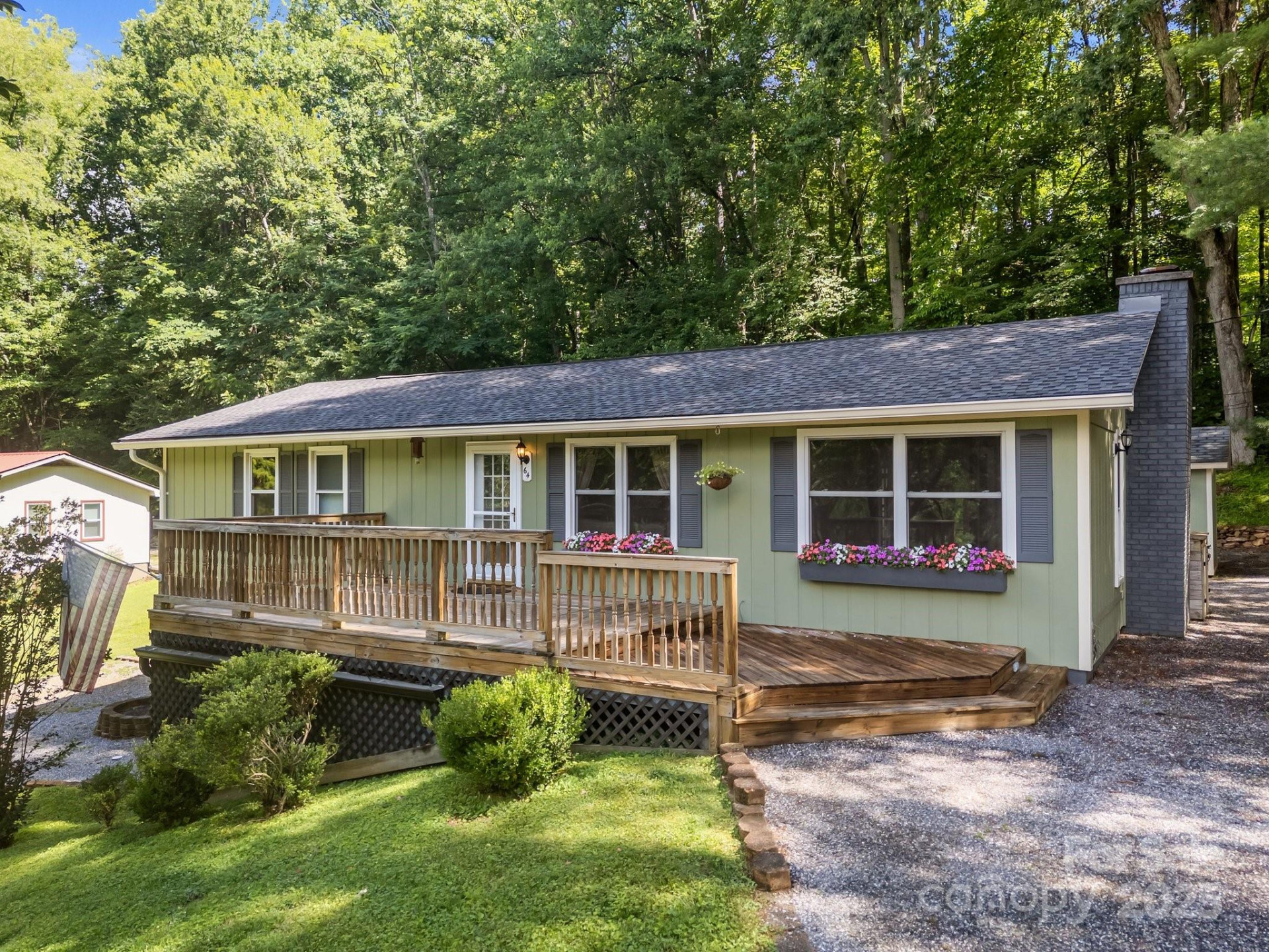 64 Christopher Lane - Photo 2