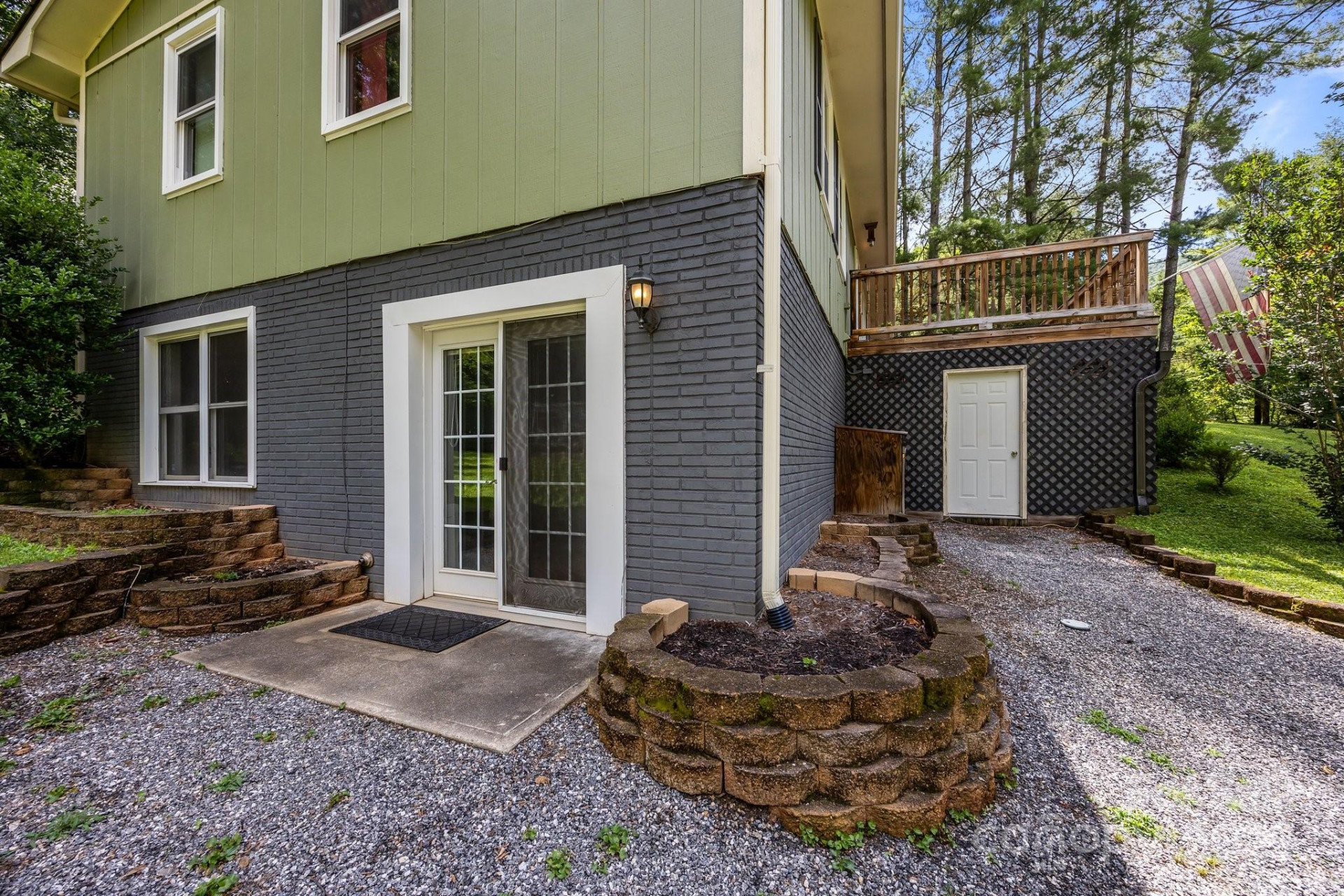 64 Christopher Lane - Photo 6