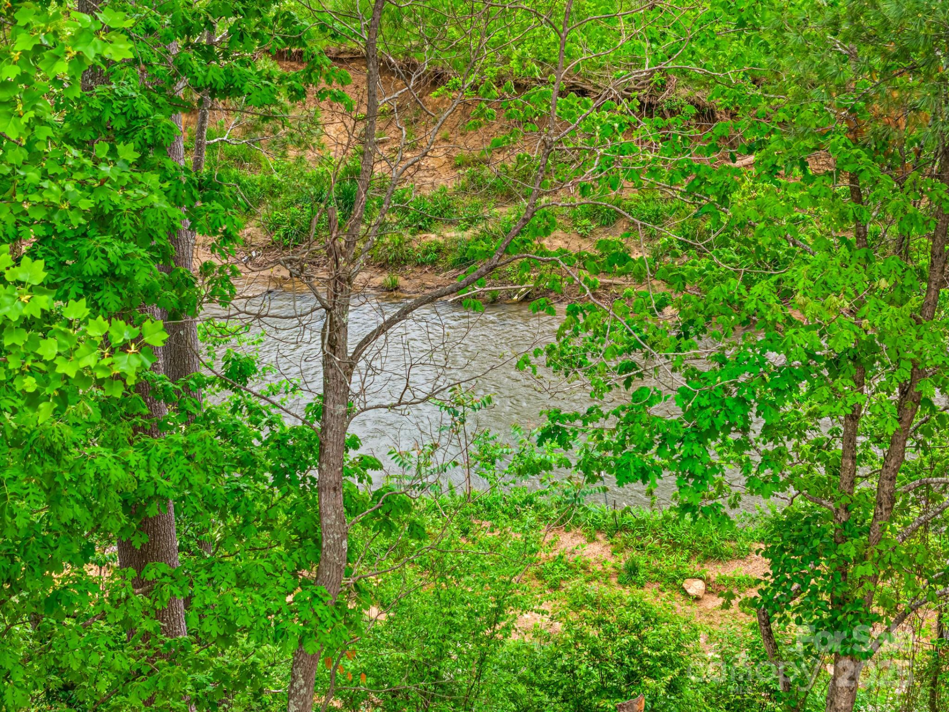 920 Newport Court - Photo 15