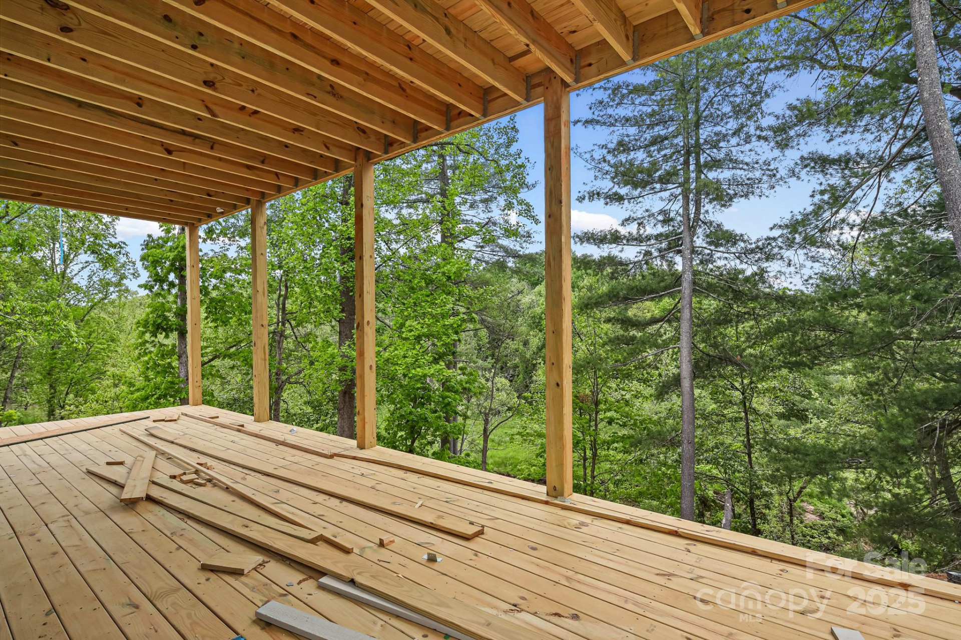 920 Newport Court - Photo 10