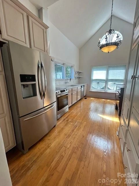 743 College Avenue - Photo 13