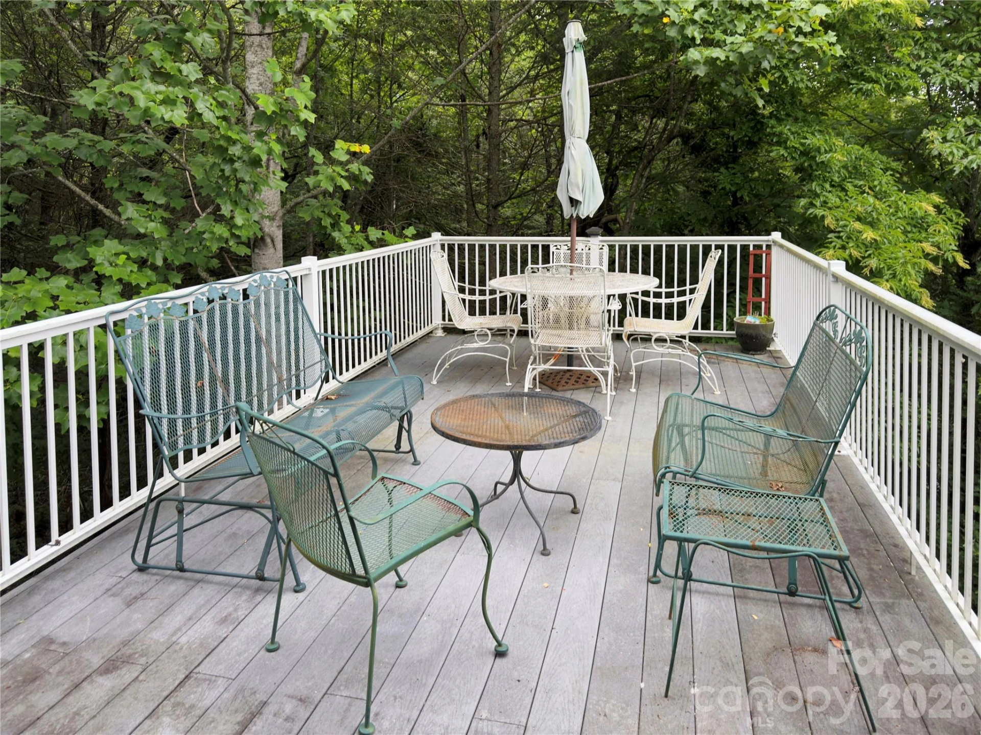 40 Sanctuary Drive - Photo 8