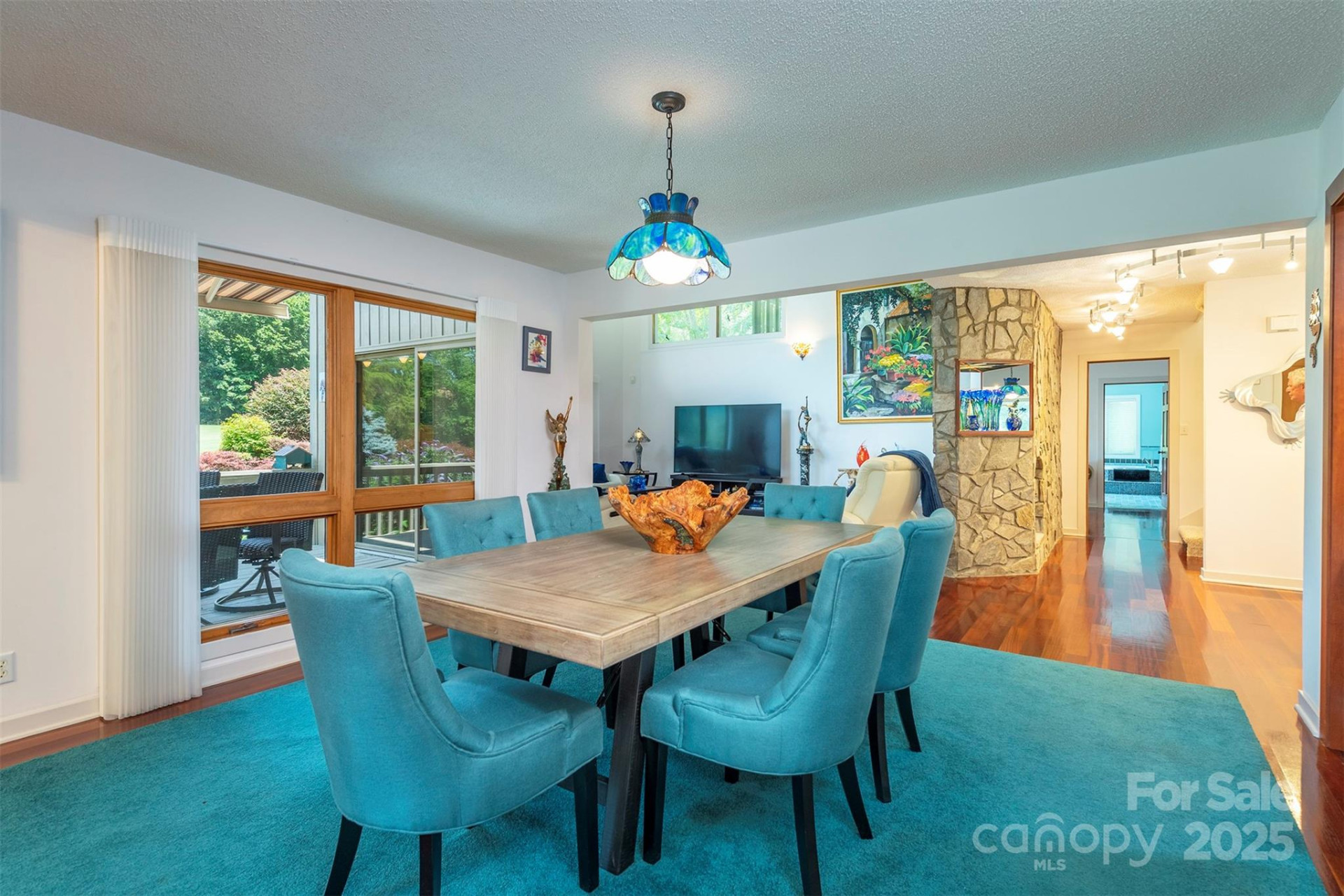 141 Courtland Court - Photo 11