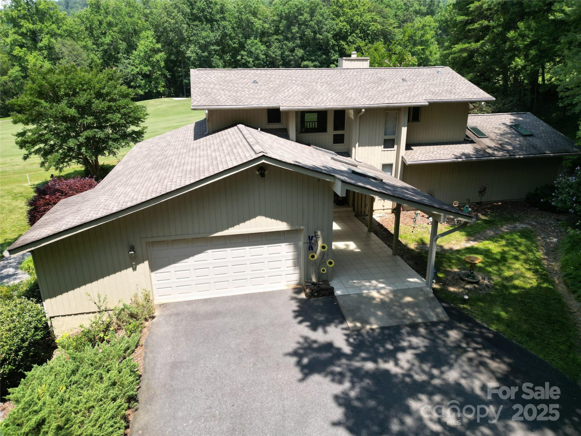 141 Courtland Court - Photo 3