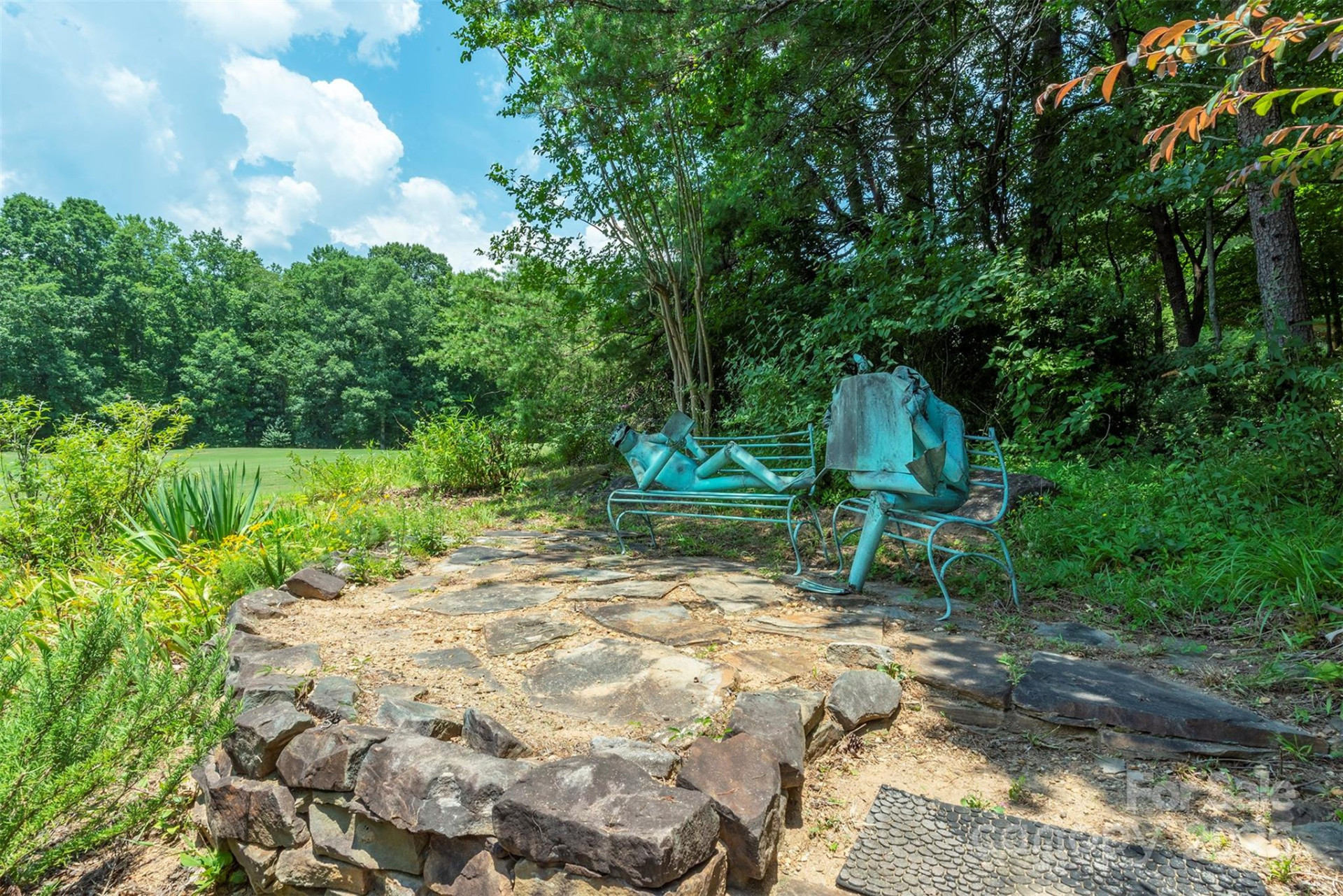 141 Courtland Court - Photo 32