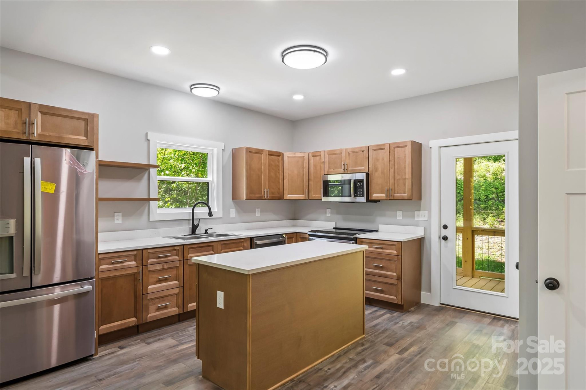 511 Blue Ridge Drive - Photo 11