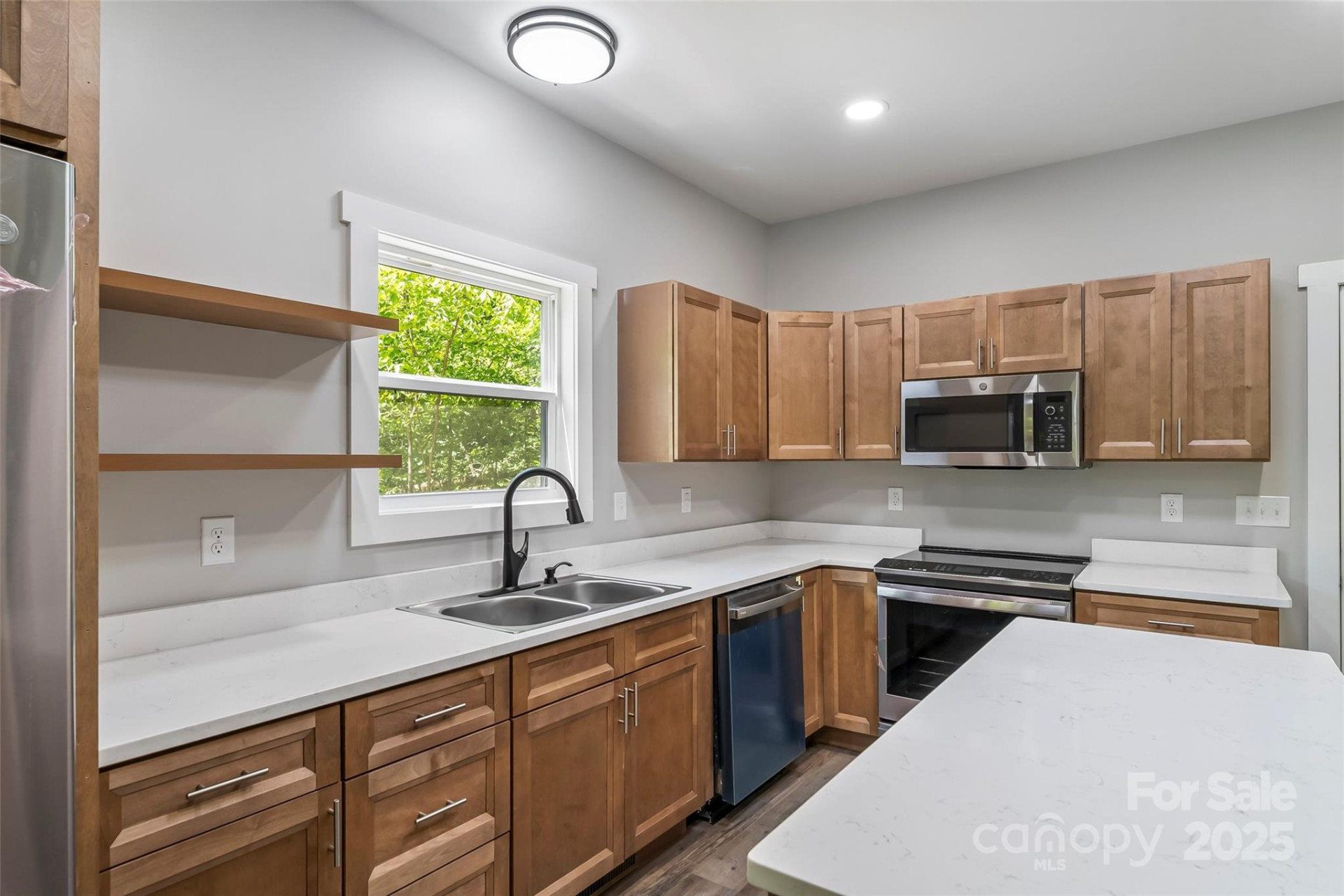 511 Blue Ridge Drive - Photo 13