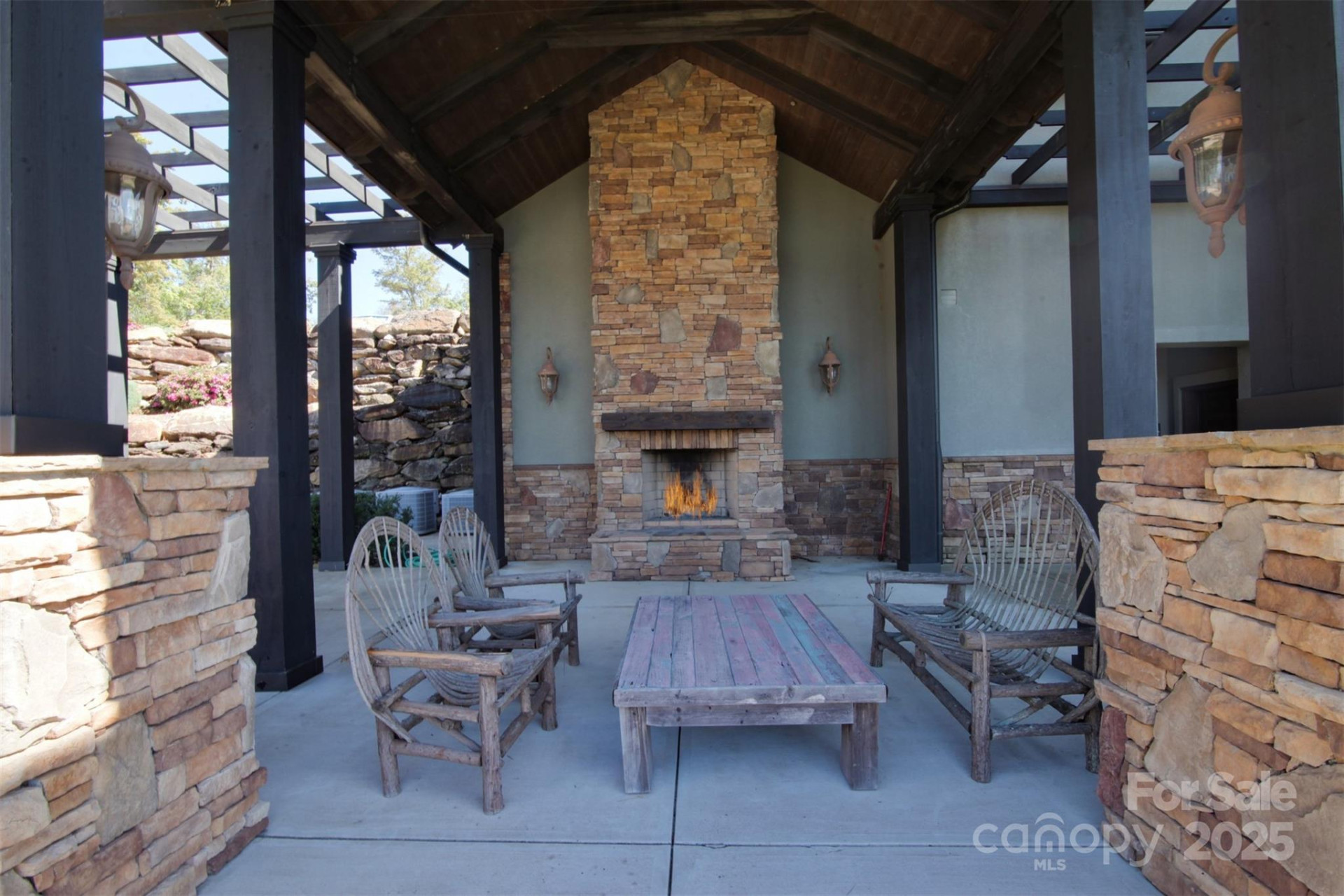 241 Rock Ledge Drive - Photo 16