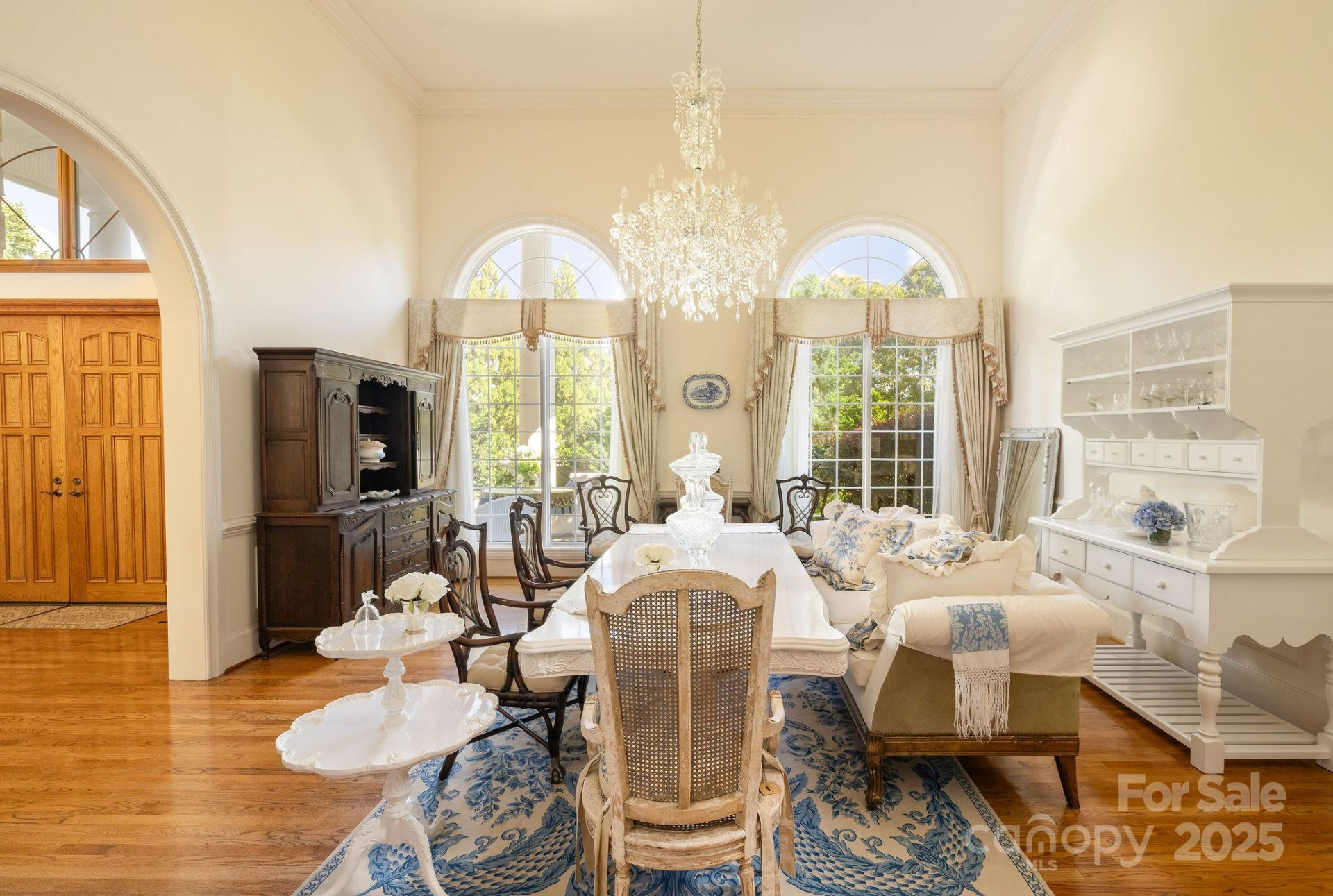 282 Hamilton Drive - Photo 14