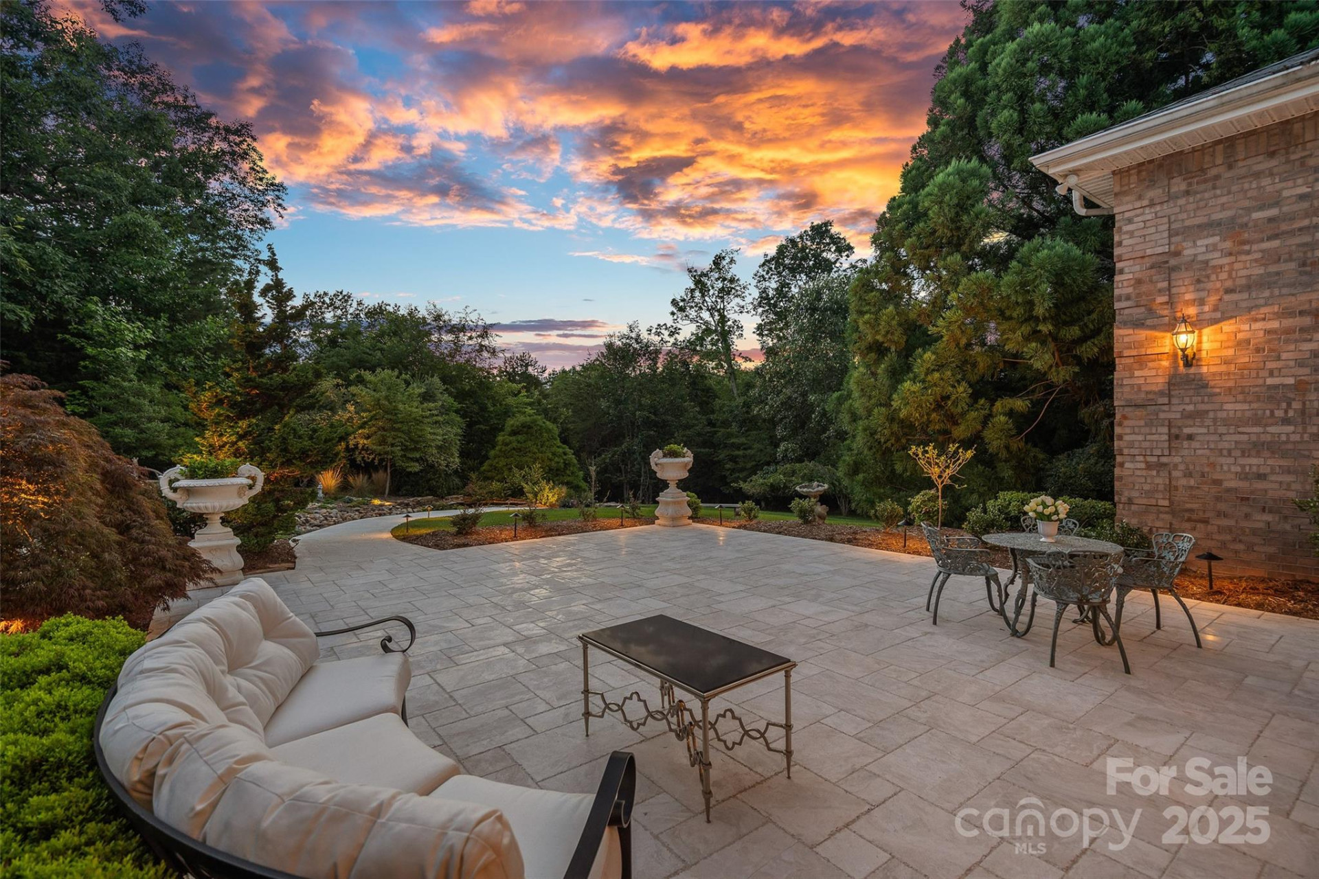 282 Hamilton Drive - Photo 45